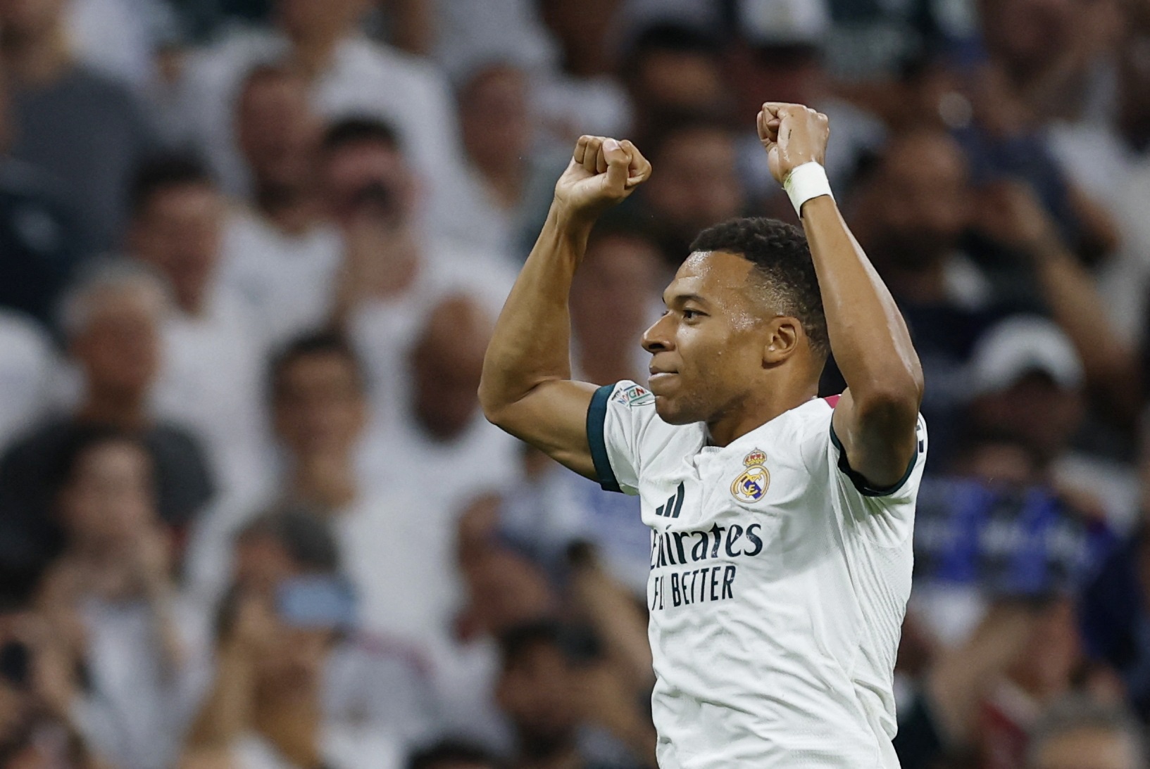 Mbappe: 'Tôi không thấy cầu thủ nào hay hơn mình mùa trước'