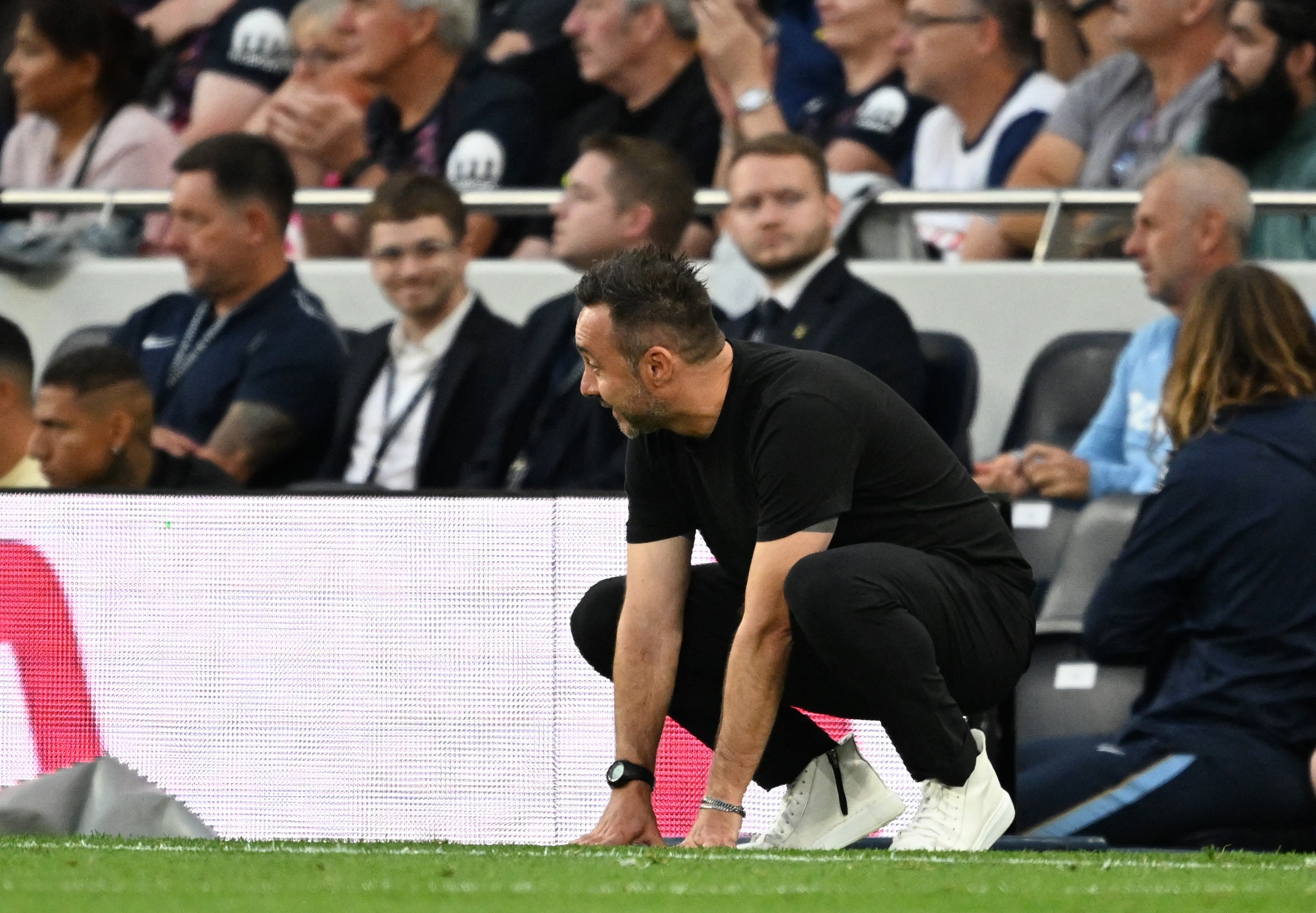 Tottenham ảnh 4