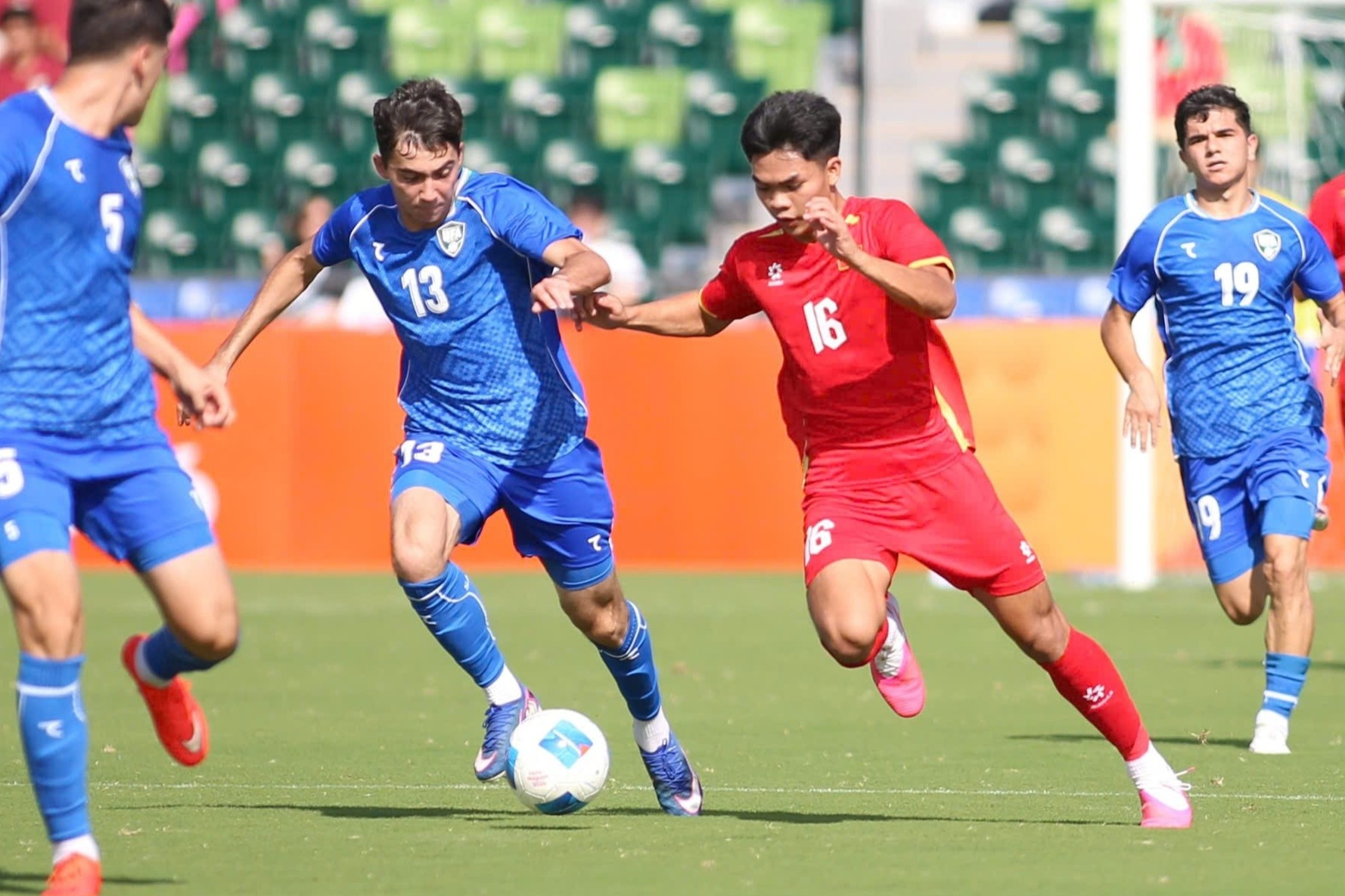 U23 Việt Nam 0-1 Uzbekistan: Đối thủ quá mạnh