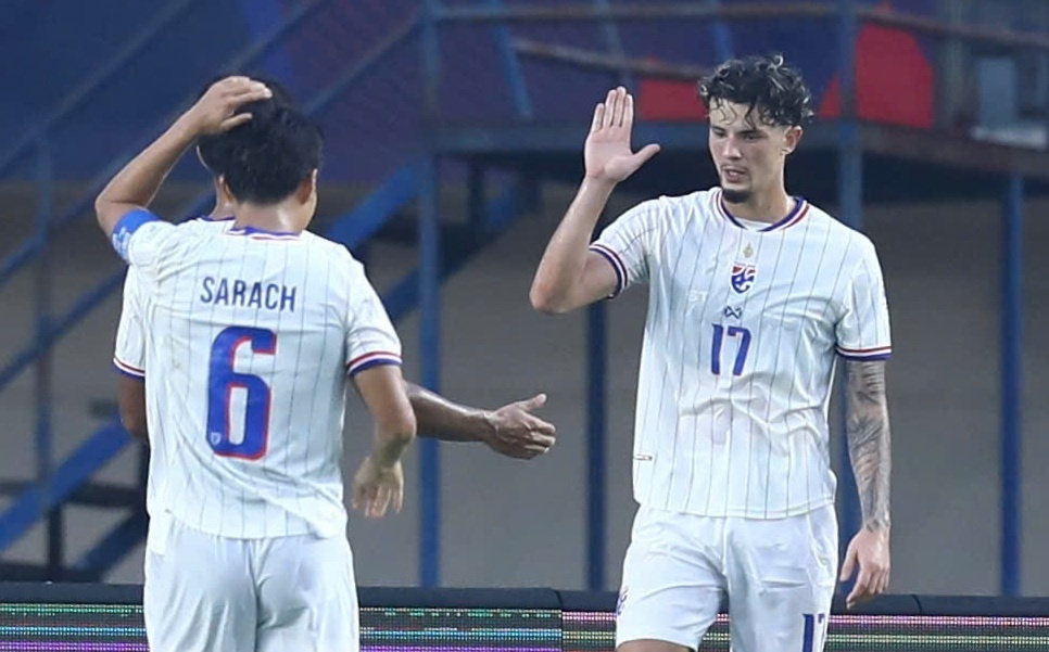 Thái Lan 2-0 Pakistan: Cựu cầu thủ Chelsea lập công