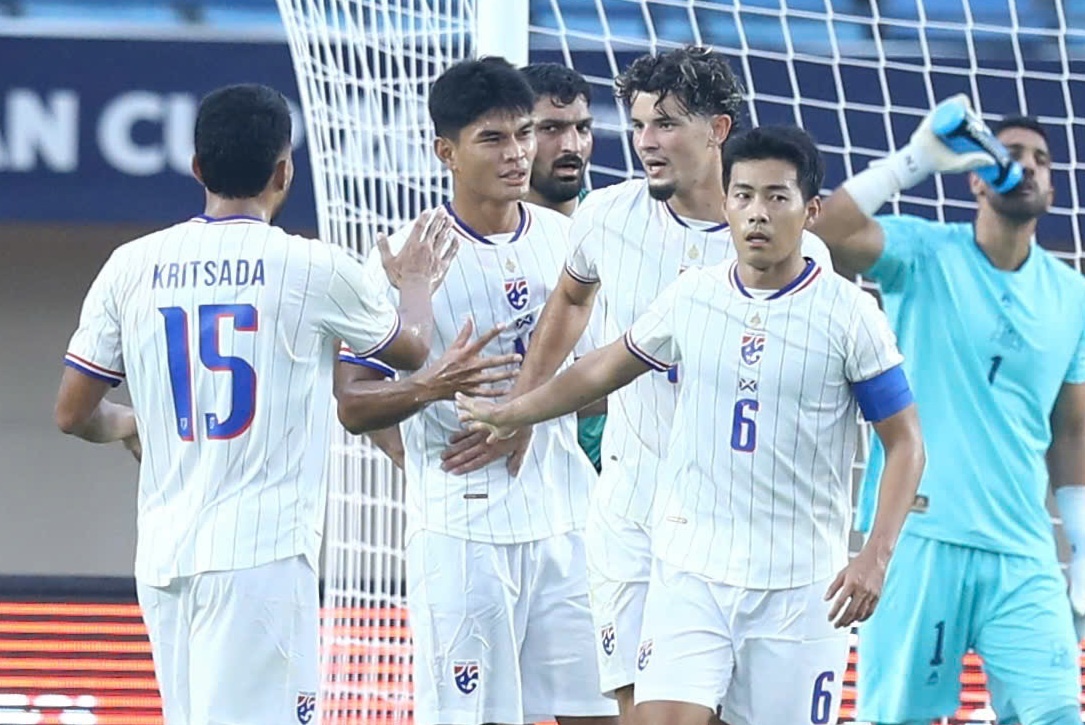 Thái Lan 2-0 Pakistan: Cựu cầu thủ Chelsea lập công