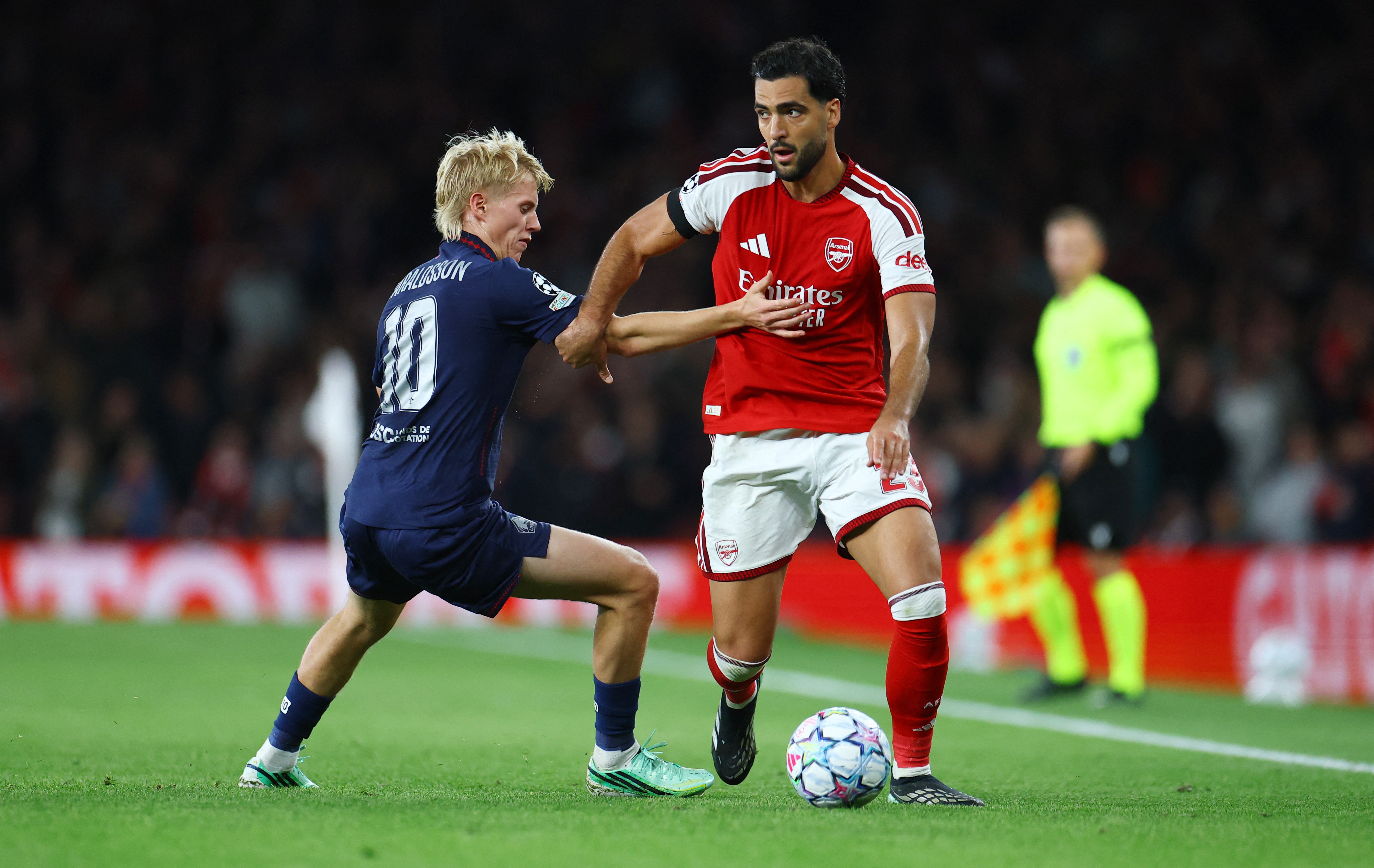 Mikel Merino ảnh 1