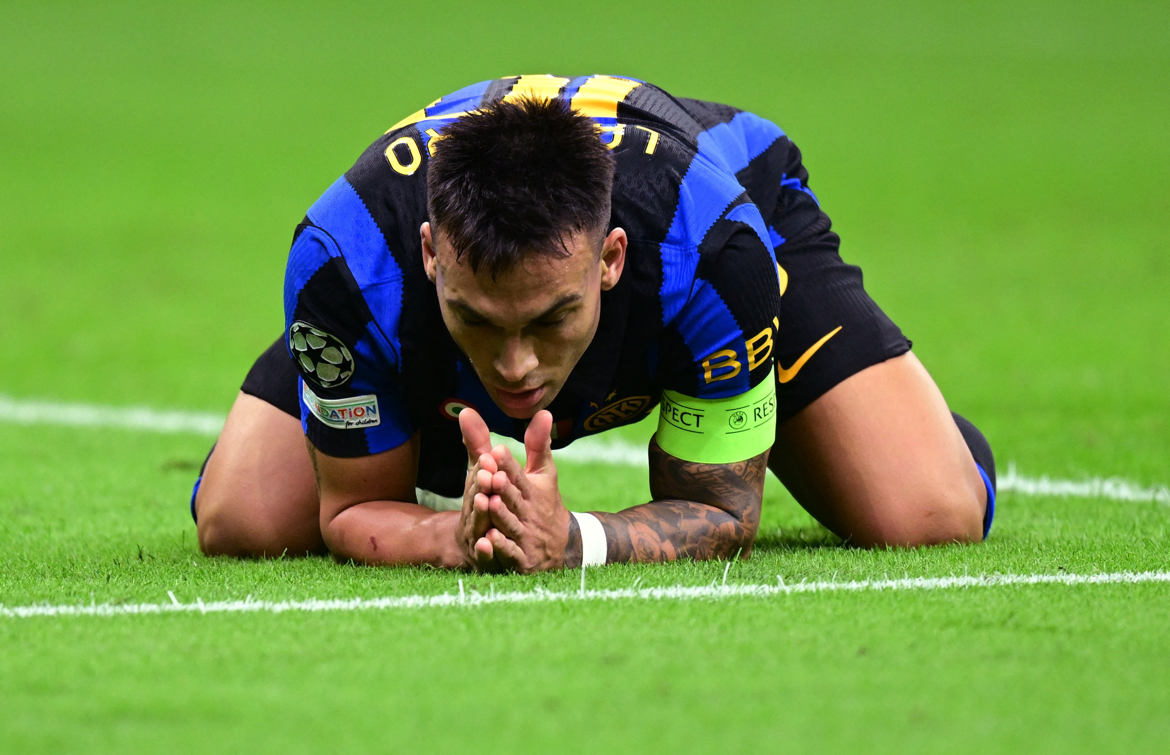 Lautaro: Messi và đồng đội gần như không thể chạy nổi