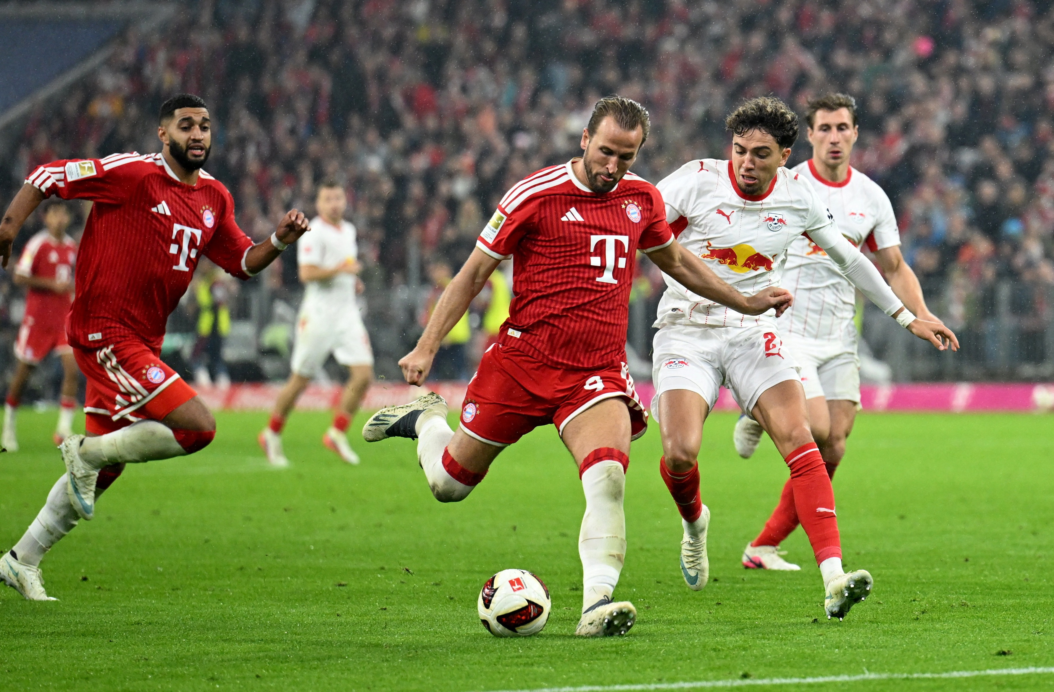 100 trận, 102 bàn: Harry Kane lập kỷ lục khó tin