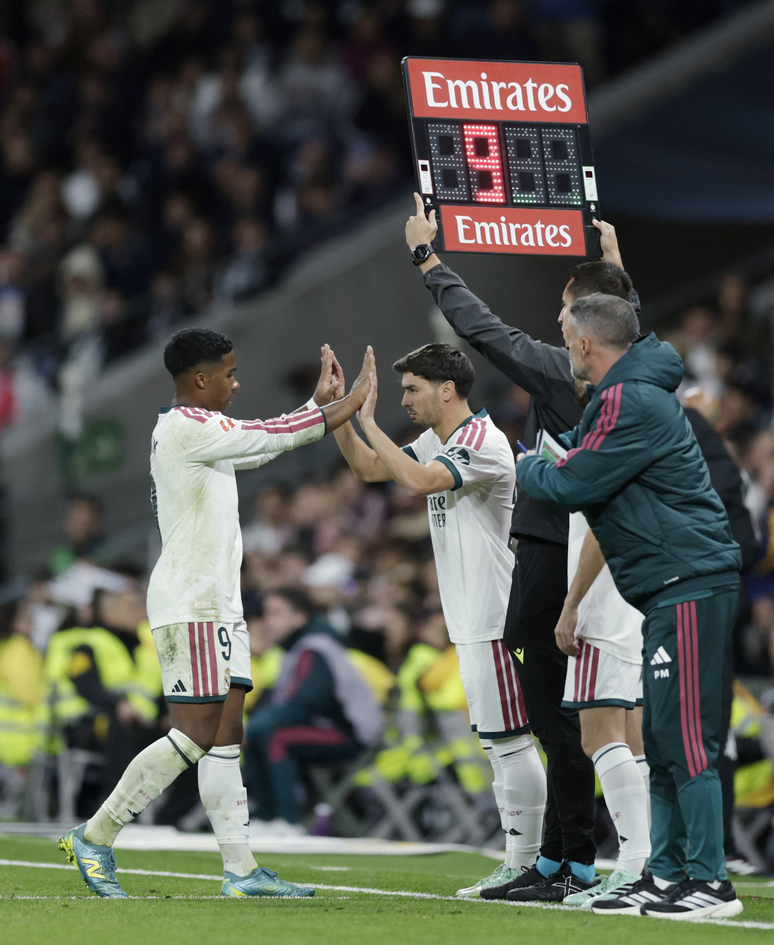Real Madrid ảnh 1