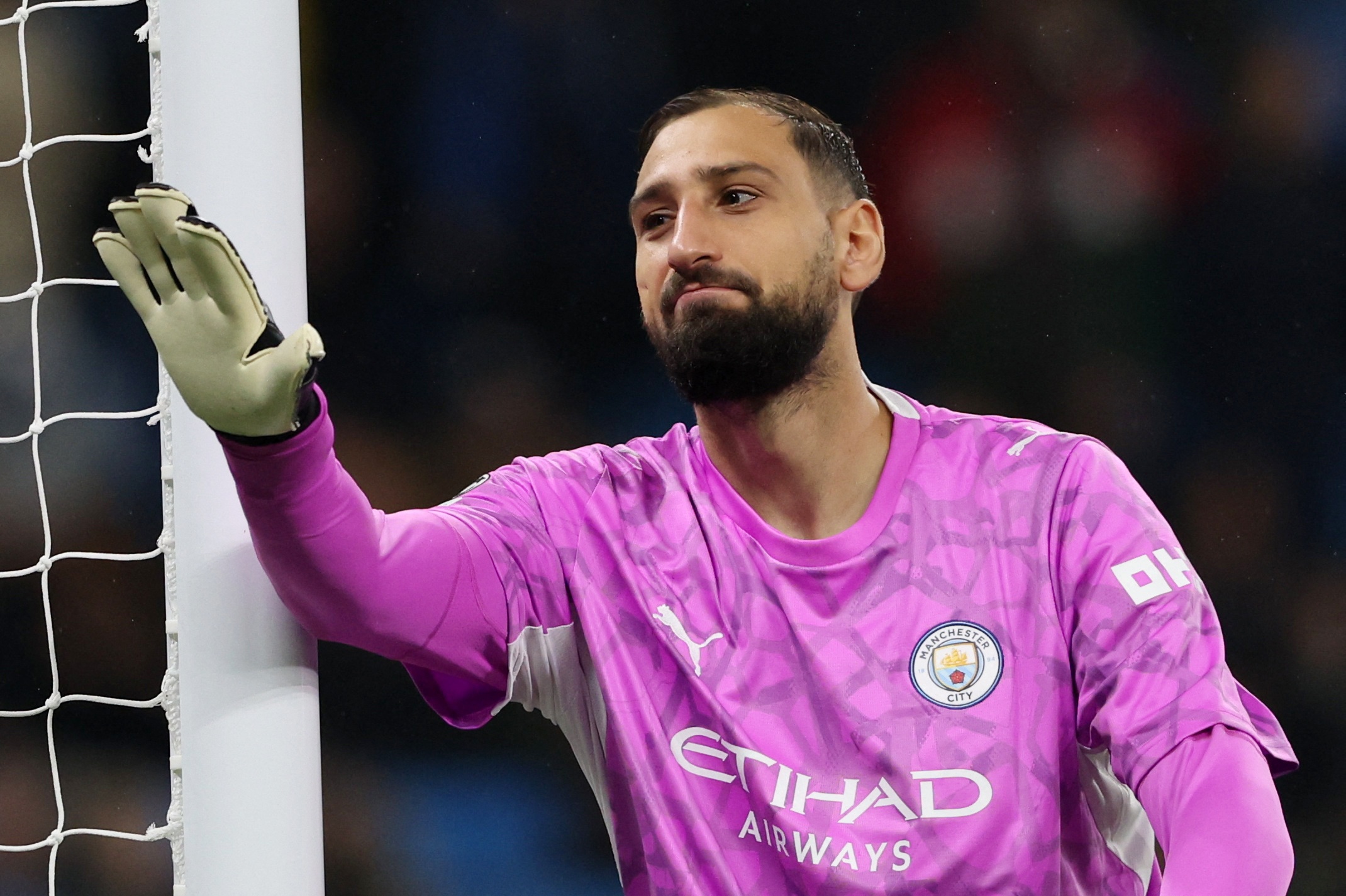Donnarumma trở thành nỗi lo của Man City