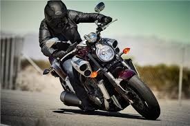 5 mau naked bike manh nhat the gioi hien nay hinh anh