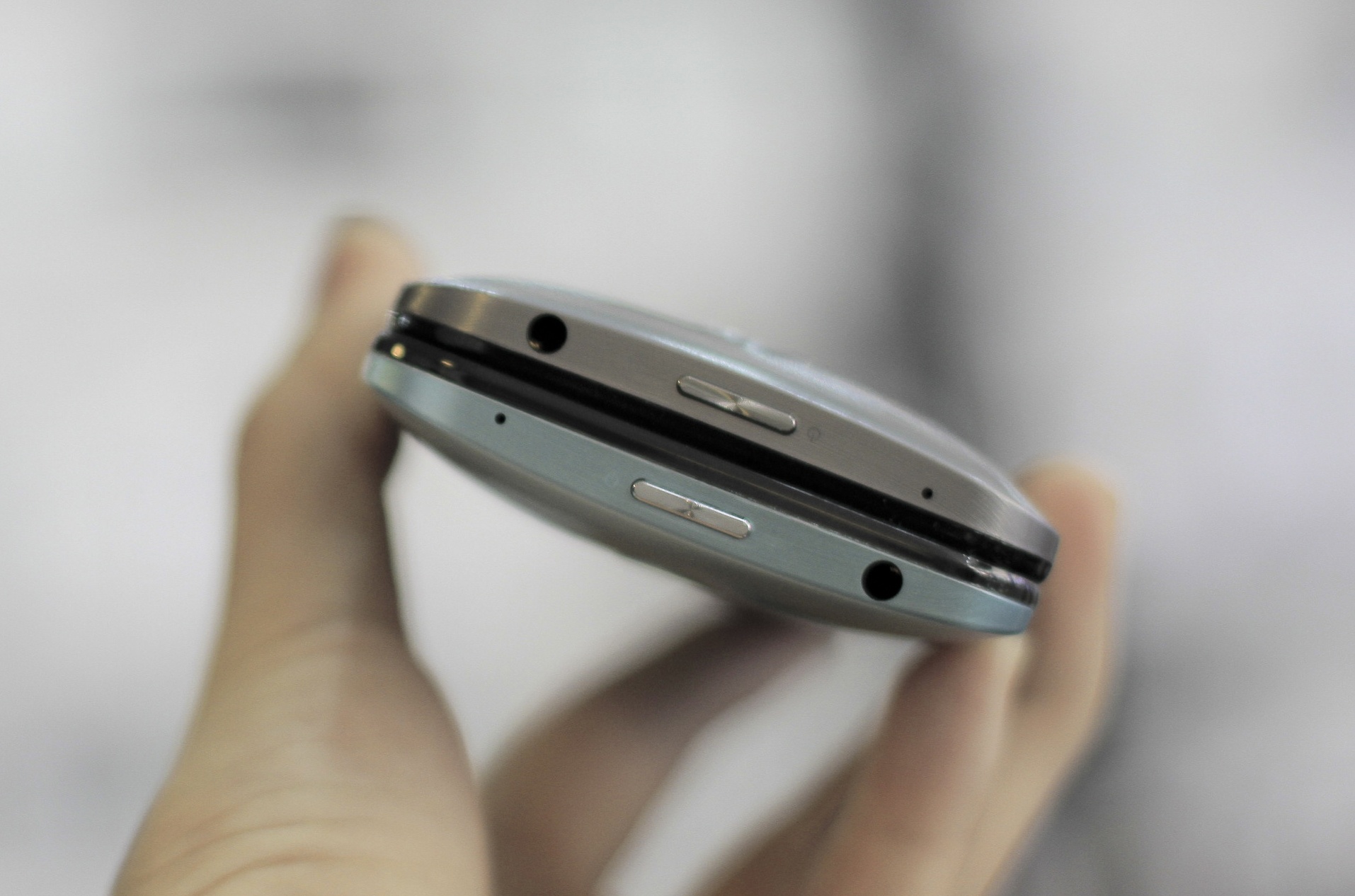 Mo hop Asus Zenfone Go gia re anh 5