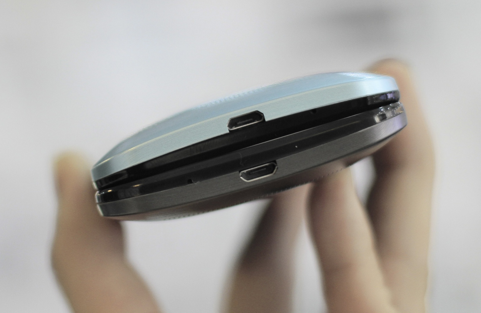 Mo hop Asus Zenfone Go gia re anh 6