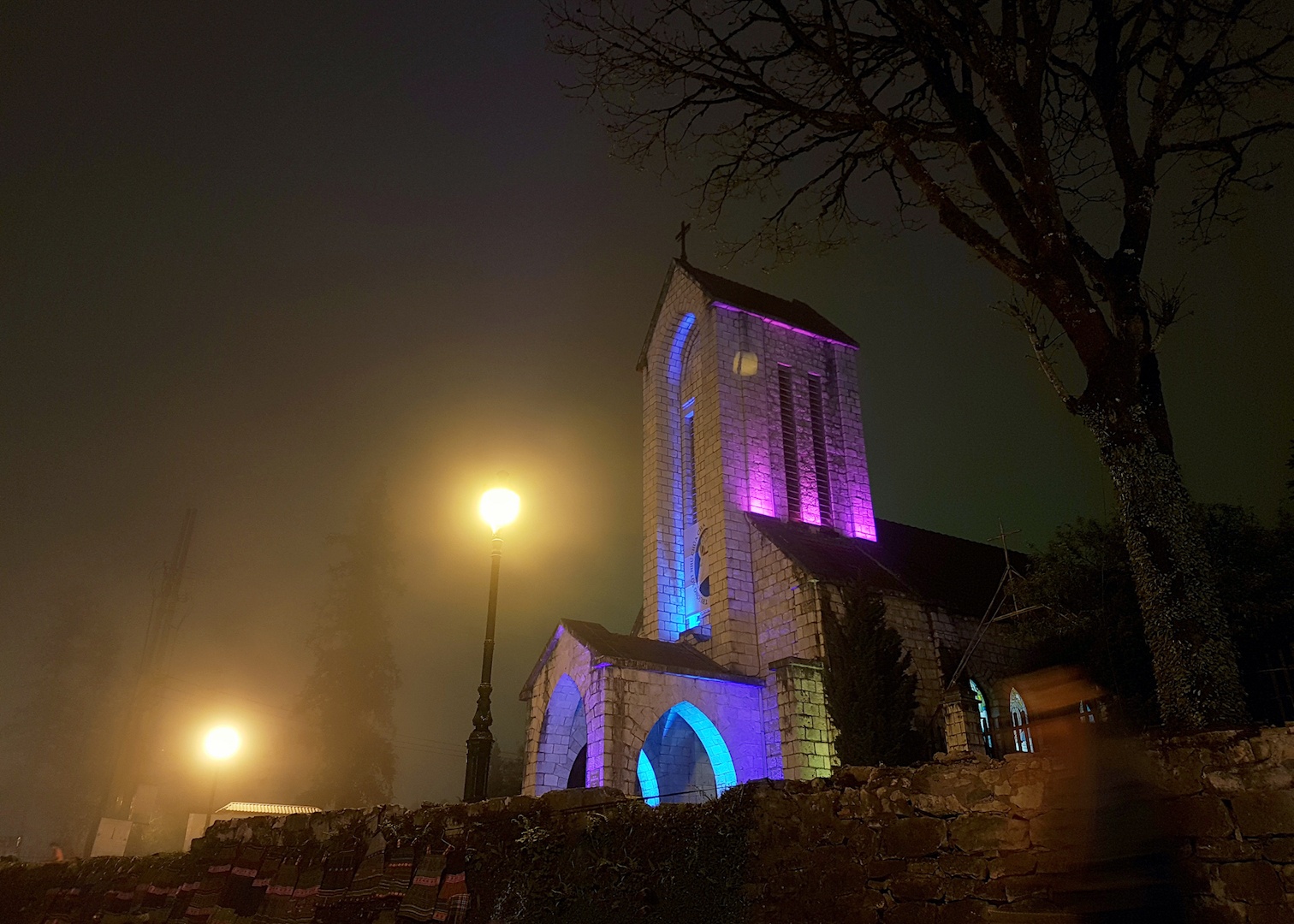 Trien lam anh Sac mau cuoc song anh 14