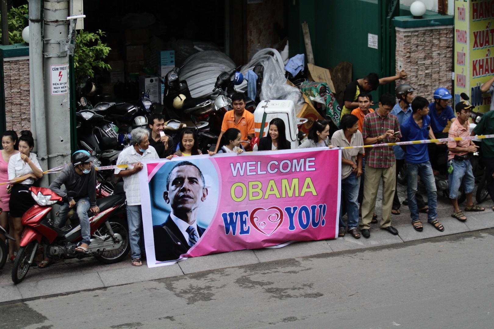 Tong thong Obama den Sai Gon anh 9