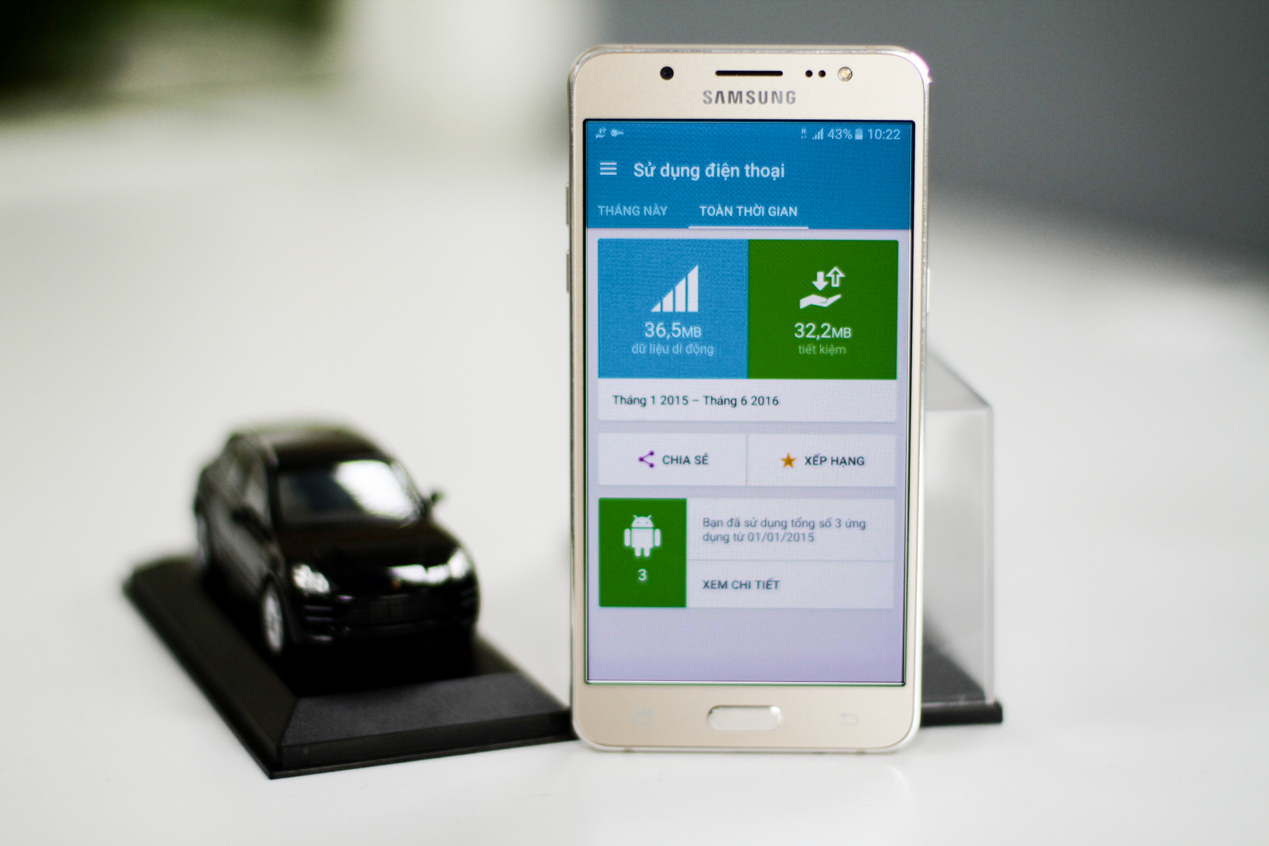 Dung thu che do tiet kiem du lieu tren Galaxy J5 hinh anh