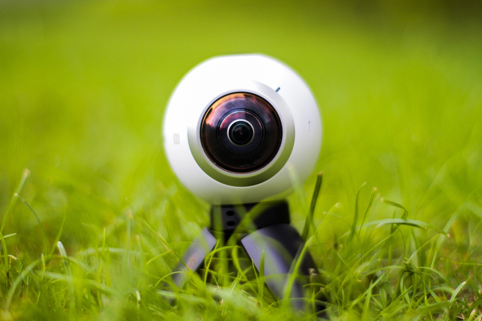 Dùng thử Samsung Gear 360 ảnh 1 Dung thu Samsung Gear 360 anh 1