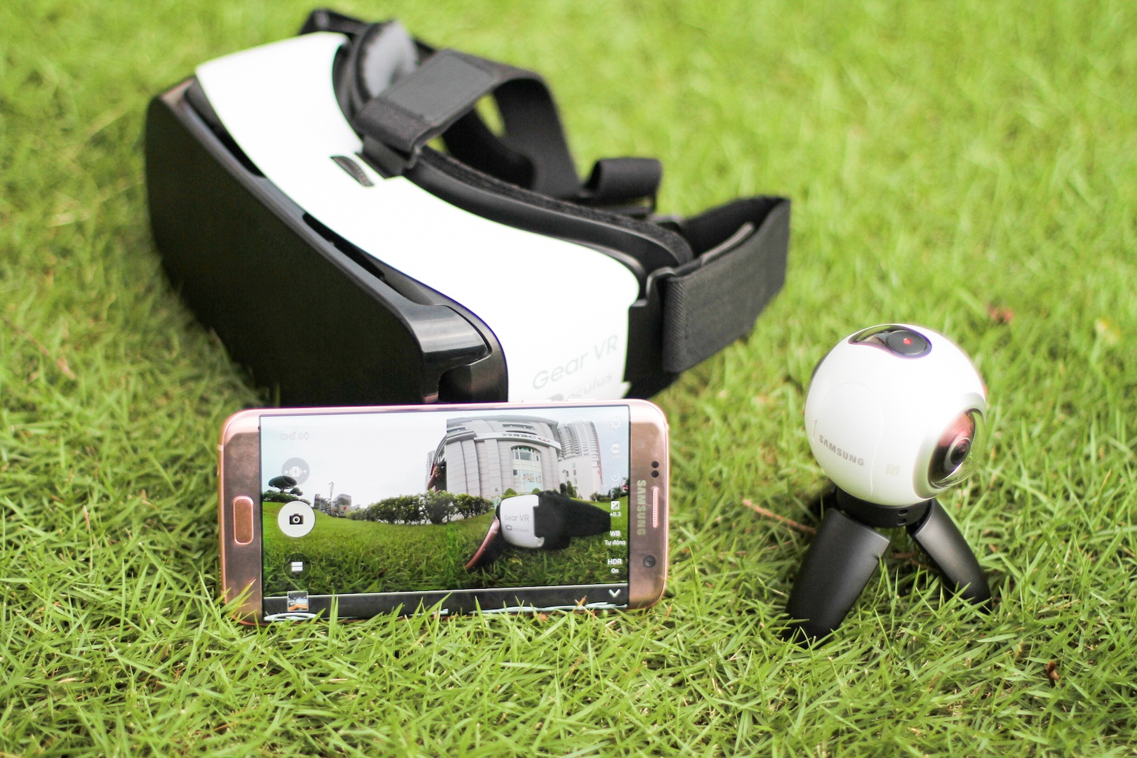 Dùng thử Samsung Gear 360 ảnh 3 Dung thu Samsung Gear 360 anh 3