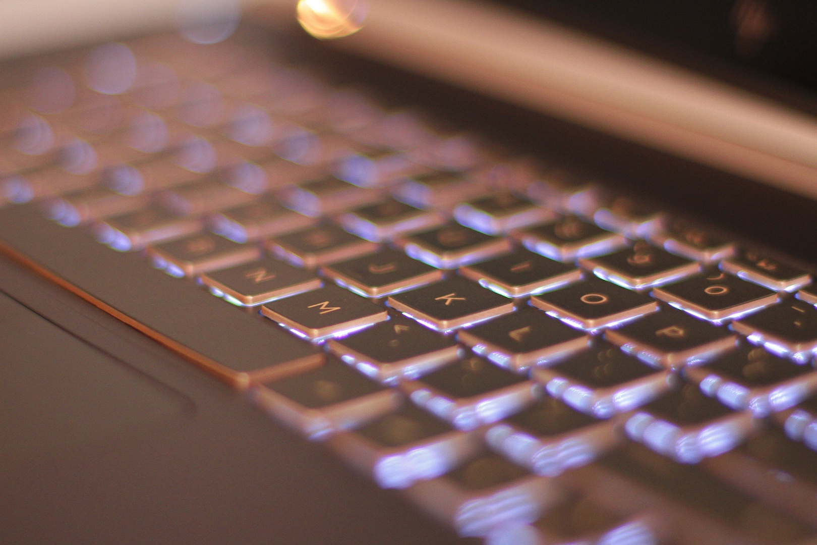 HP Spectre Laptop mong nhat the gioi anh 10