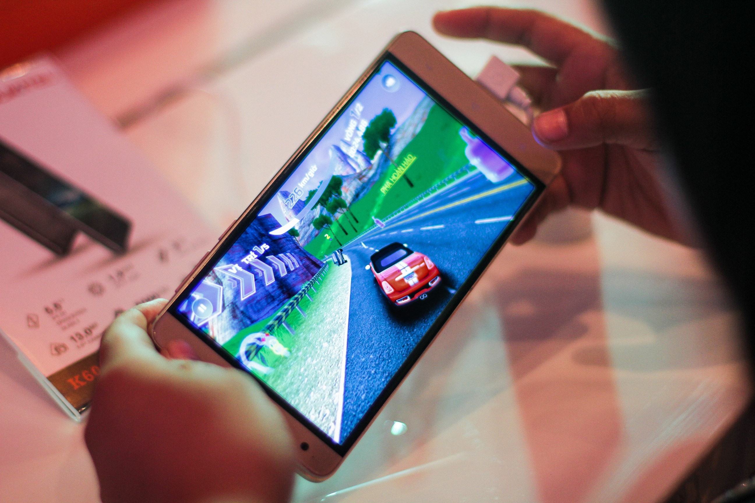 Dien thoai Oukitel den Viet Nam anh 5