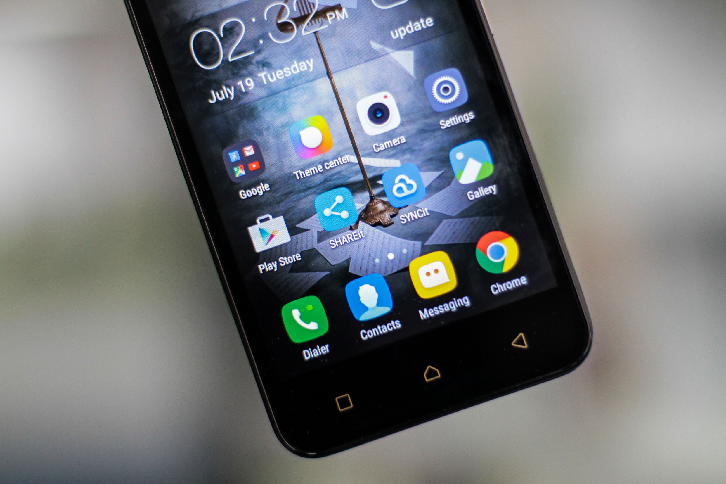 Mo hop Lenovo Vibe C anh 4