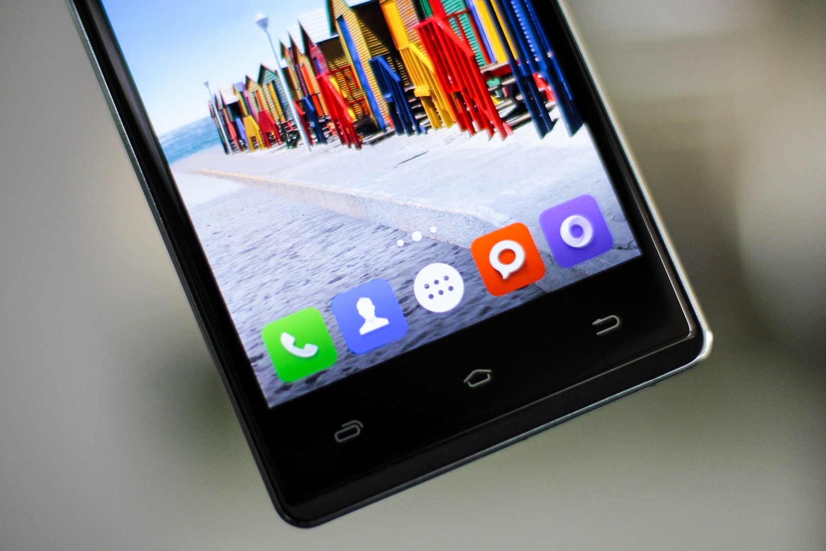 Smartphone 4G re nhat Viet Nam anh 4