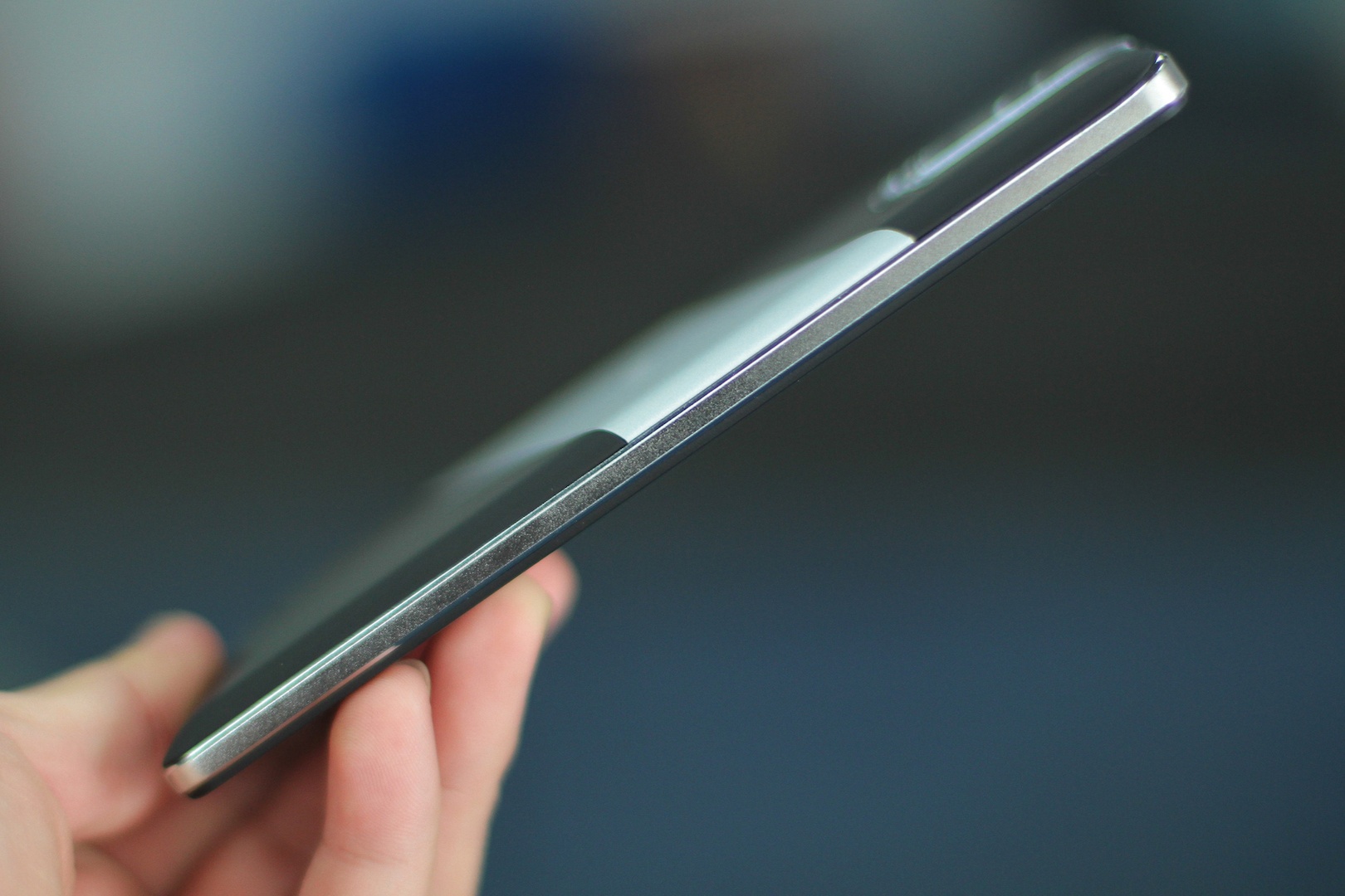 Smartphone 4G re nhat Viet Nam anh 5