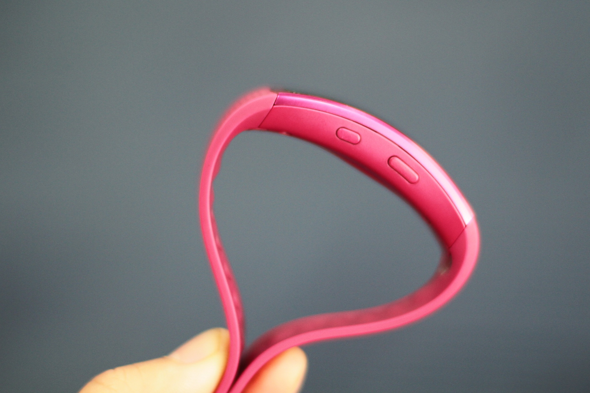 Gia ban Samsung Gear Fit 2 anh 4