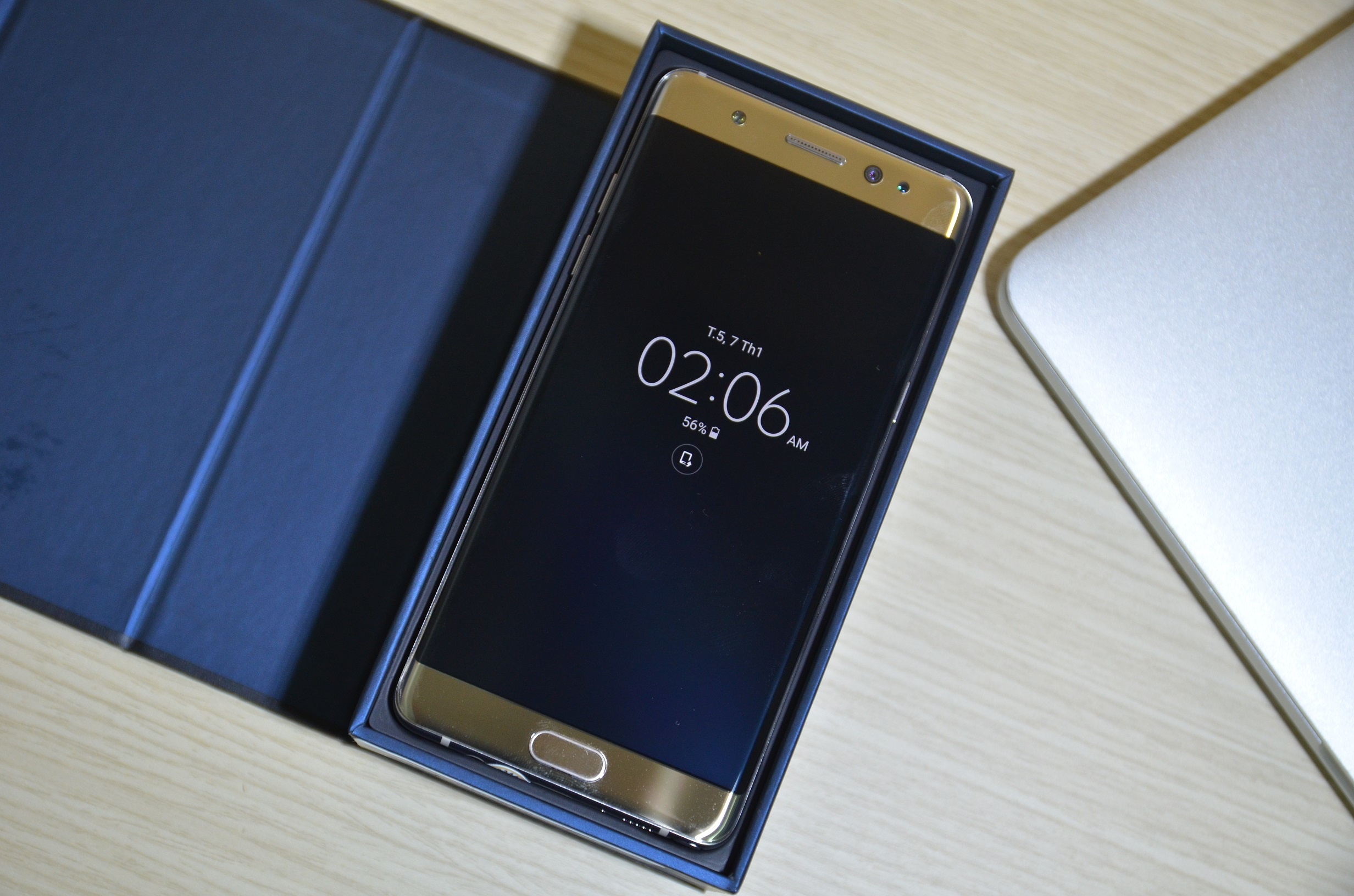 Samsung Galaxy Note 7 xach tay anh 2