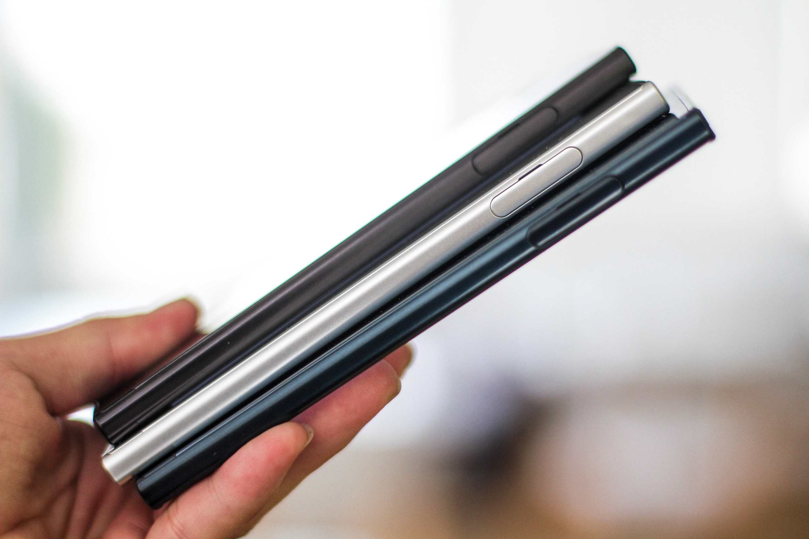 Sony Xperia XZ tai Viet Nam anh 4