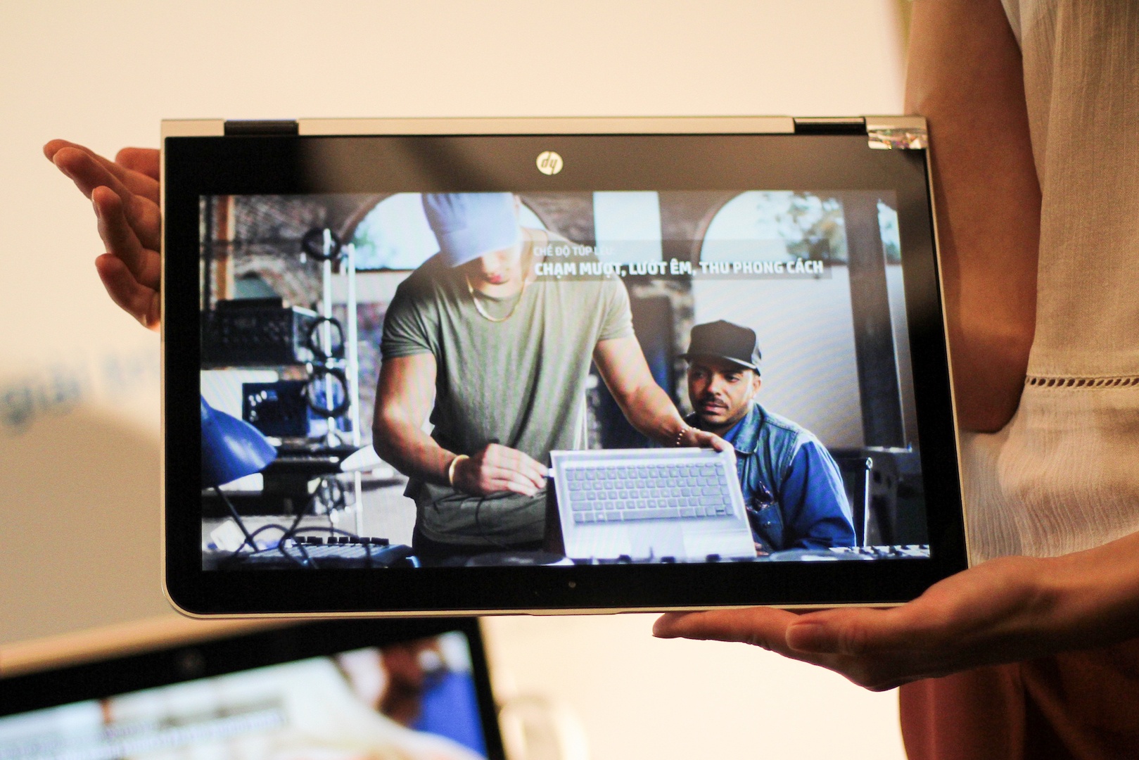 Gia ban HP Pavilion x360 anh 1