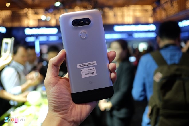 Smartphone camera kép ảnh 4 Smartphone camera kep anh 4