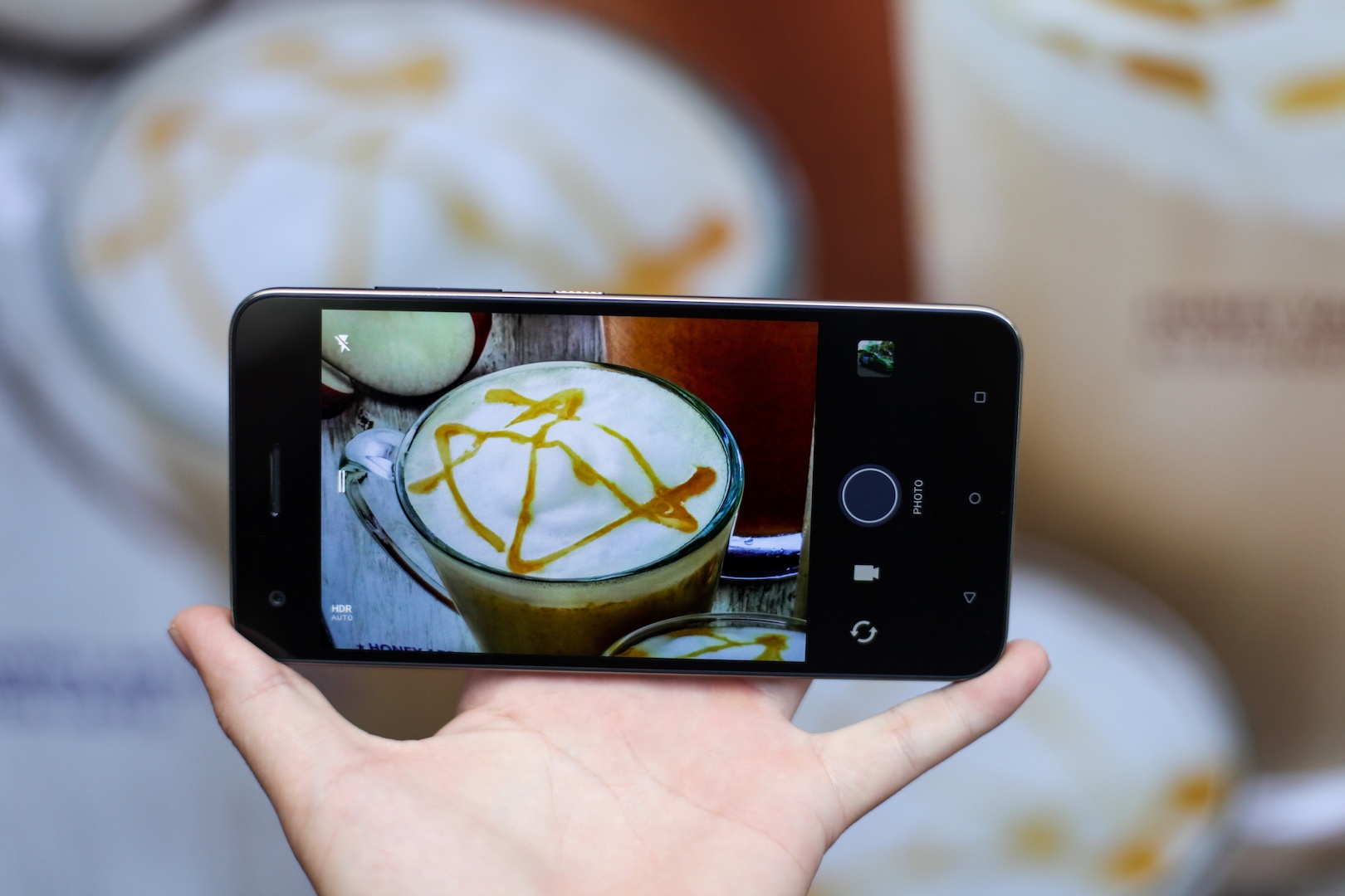 HTC Desire 10 Pro ve Viet Nam anh 12