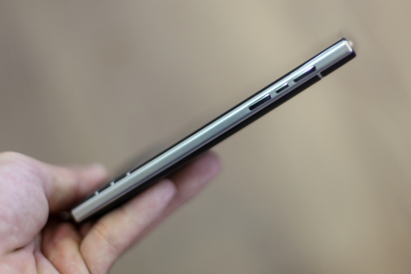 Blackberry Passport gia 5 trieu anh 10