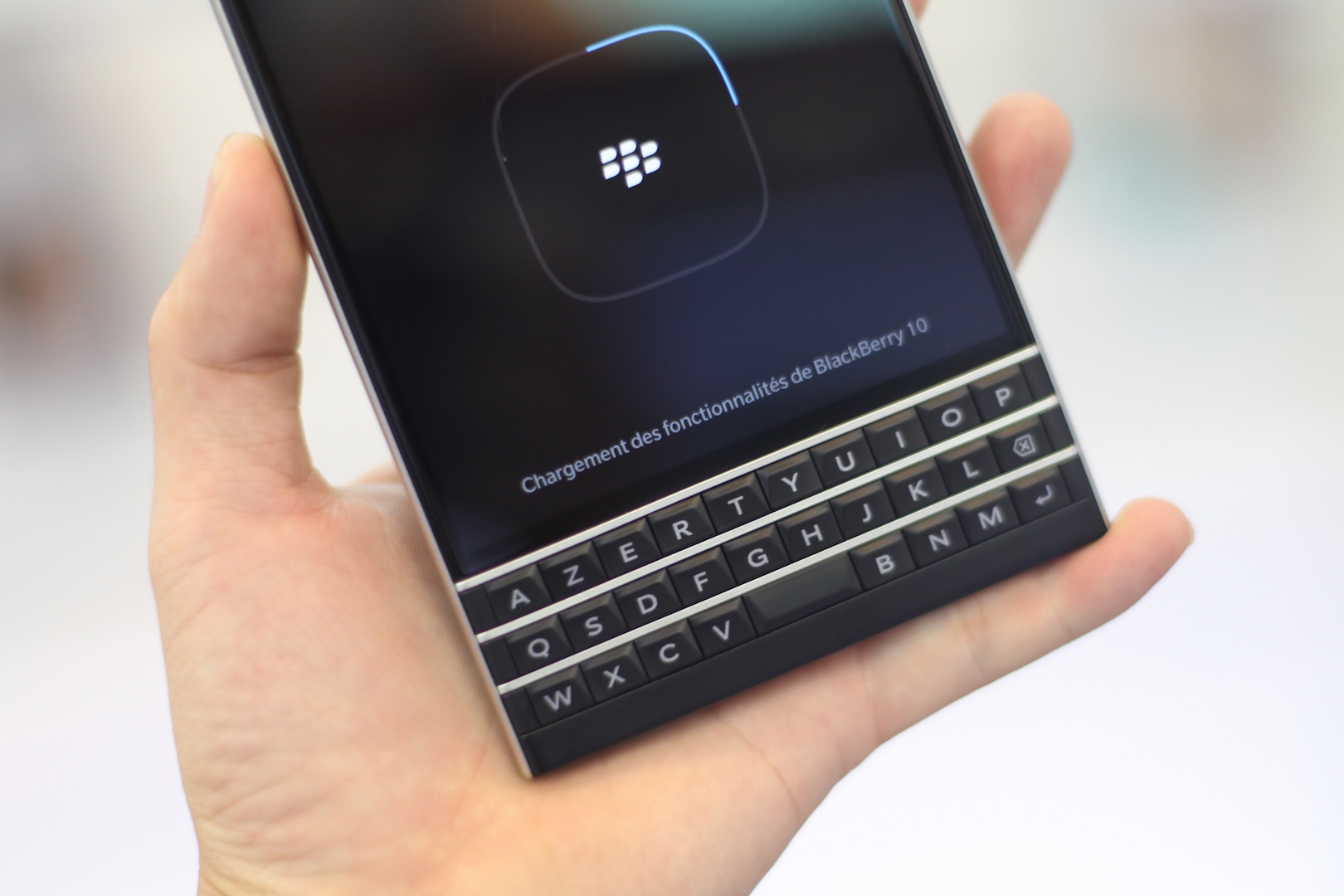Blackberry Passport gia 5 trieu anh 6