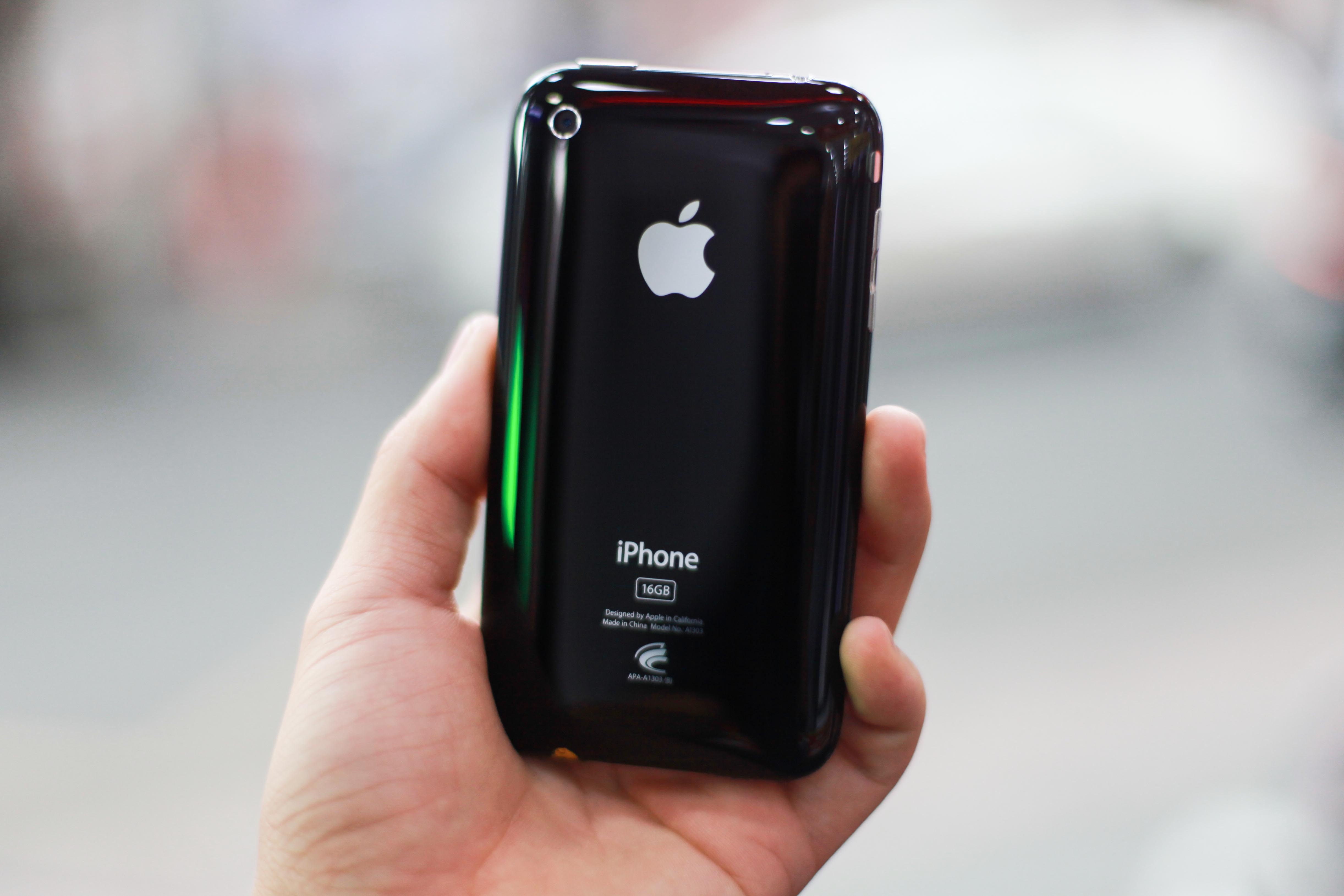 iPhone 3GS gia 1.9 trieu ve Viet Nam anh 2