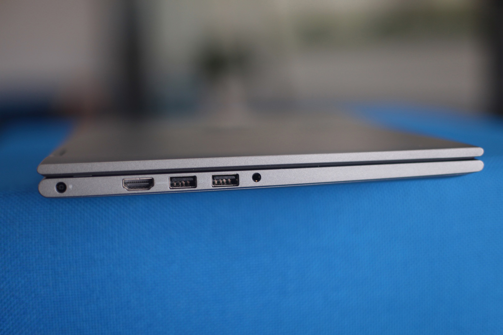 Dell Inspiron 3185 anh 8