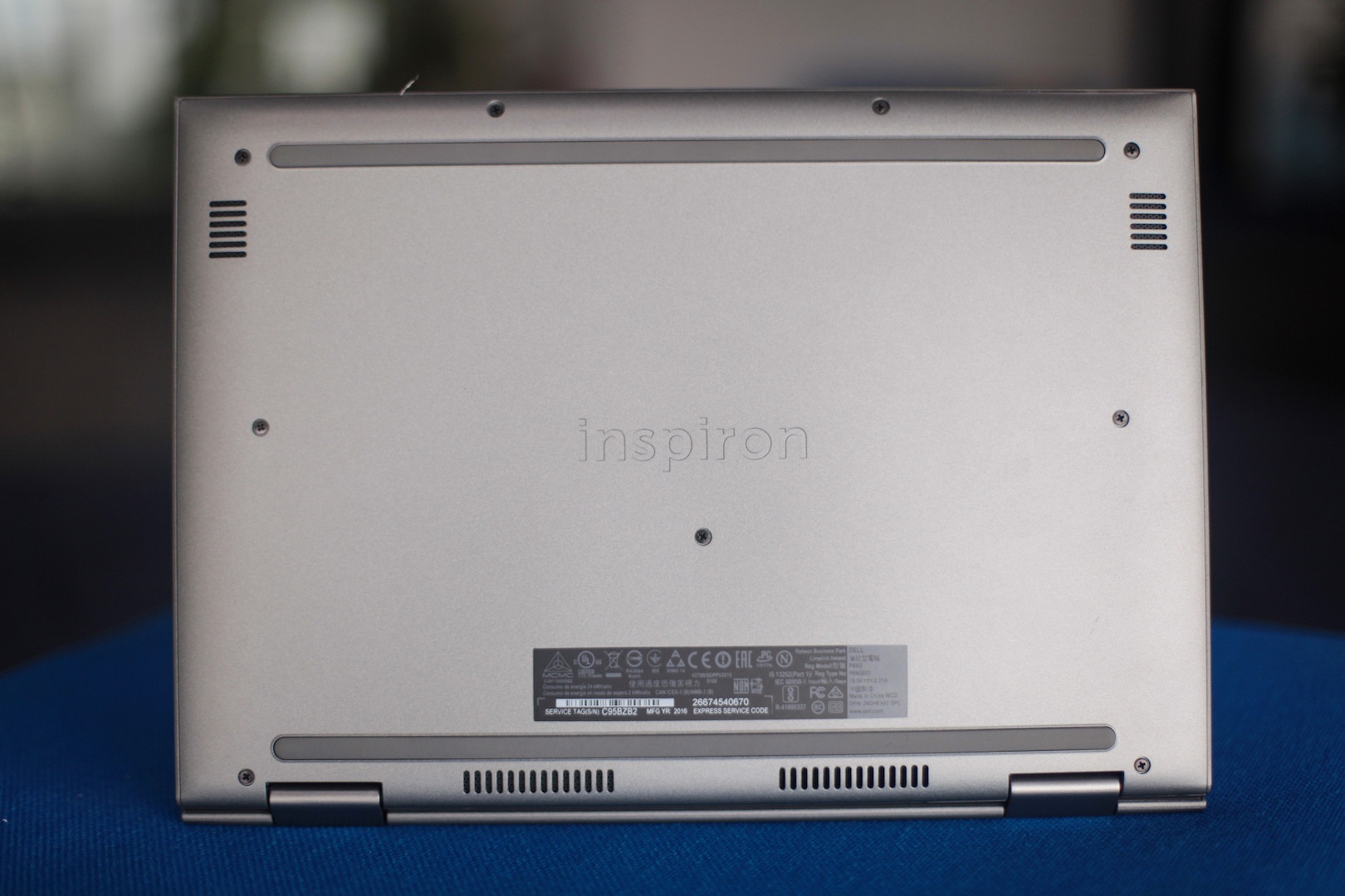 Dell Inspiron 3185 anh 5