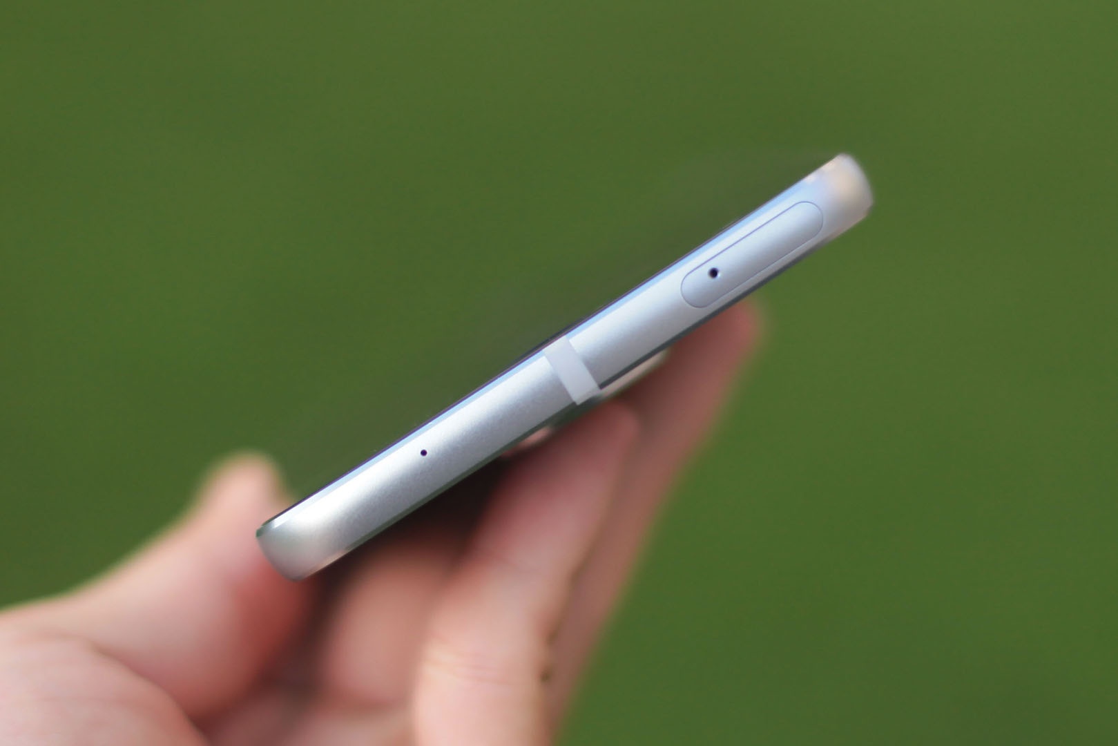 Moto Z Play tai Viet Nam anh 8