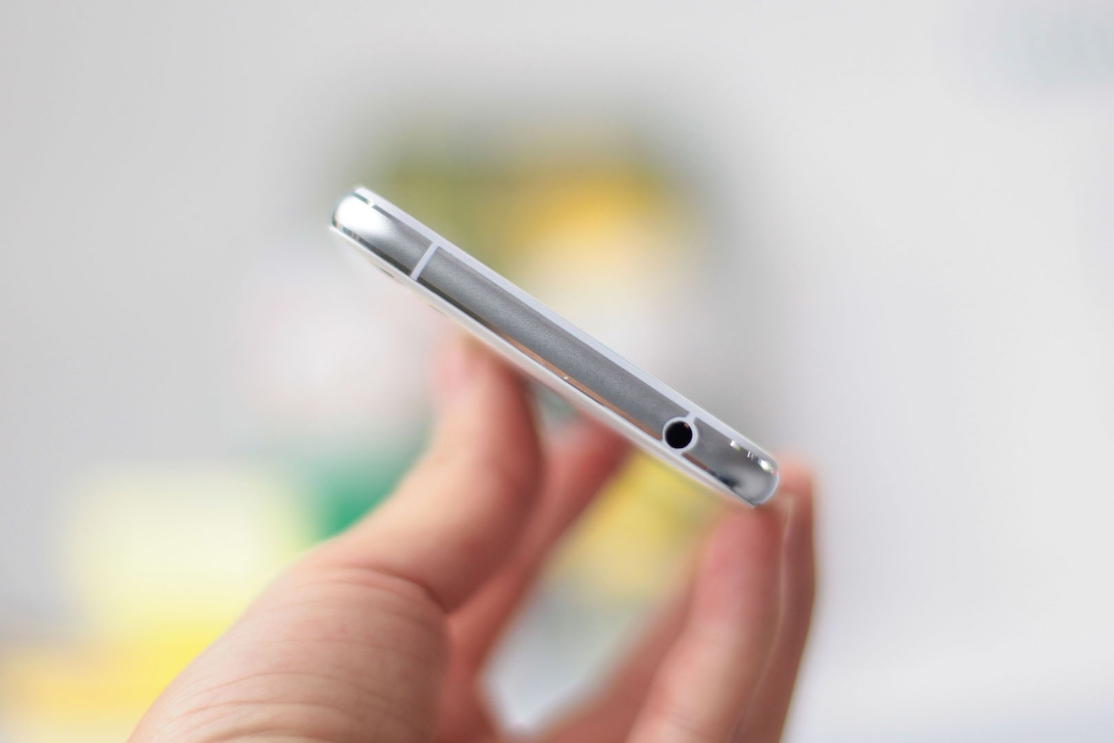 Smartphone Hyundai Seoul 5 anh 6