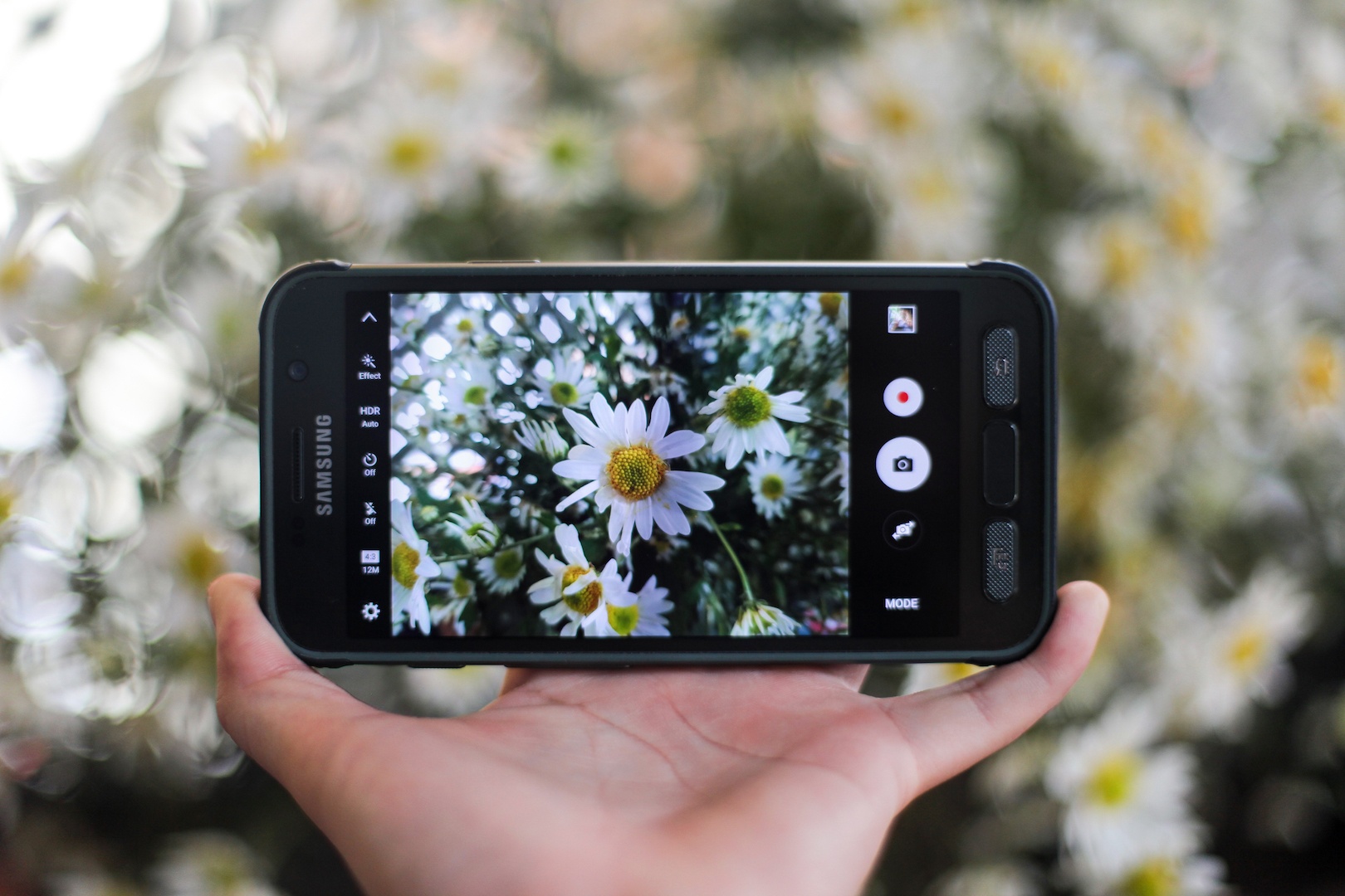 Samsung Galaxy S7 Active ve Viet Nam anh 10