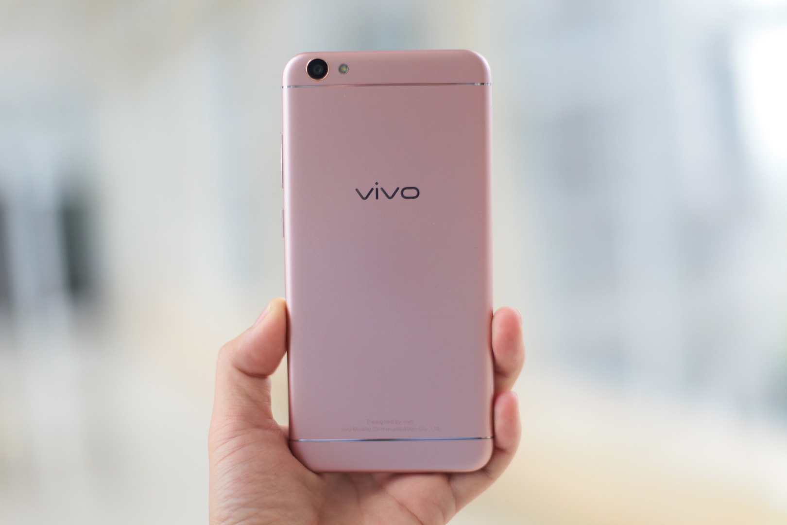 Vivo V5 gia 6 trieu dong anh 6