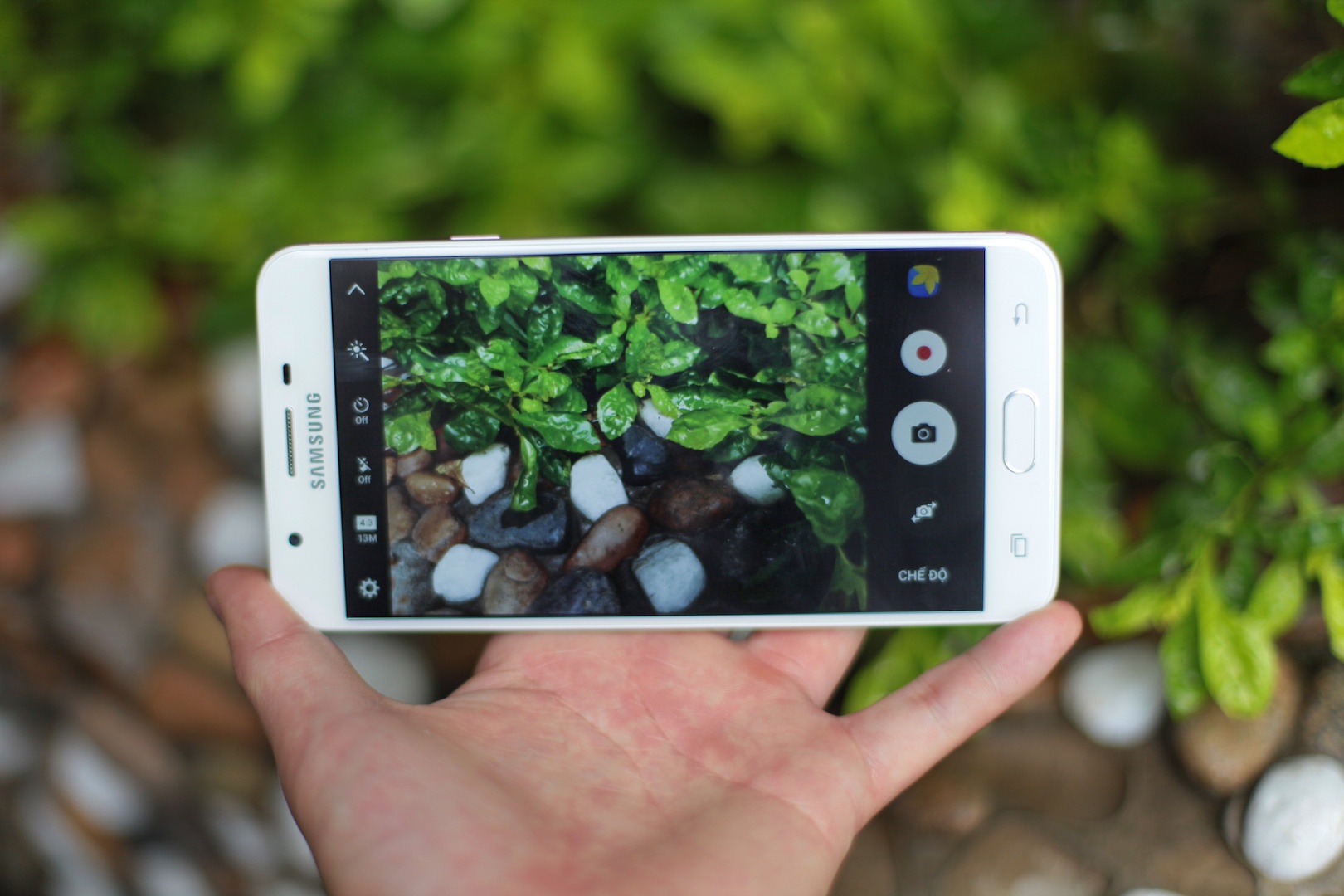 Samsung Galaxy J7 prime anh 9