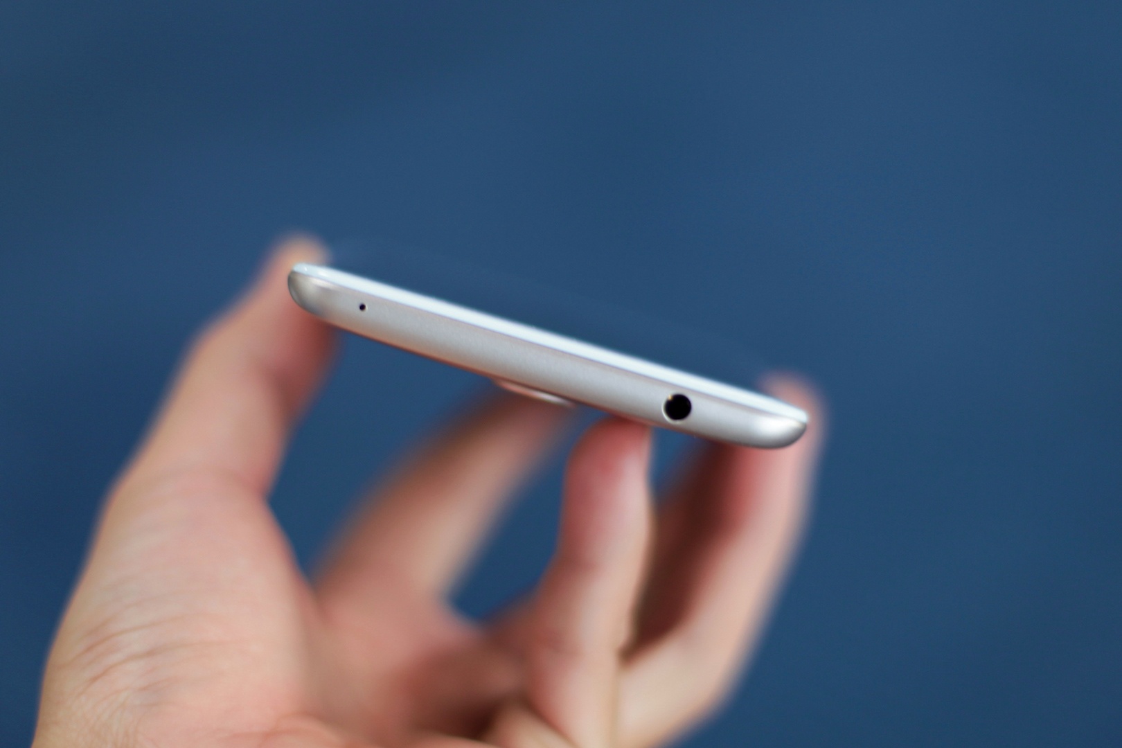 Huawei GR5 2017 anh 5