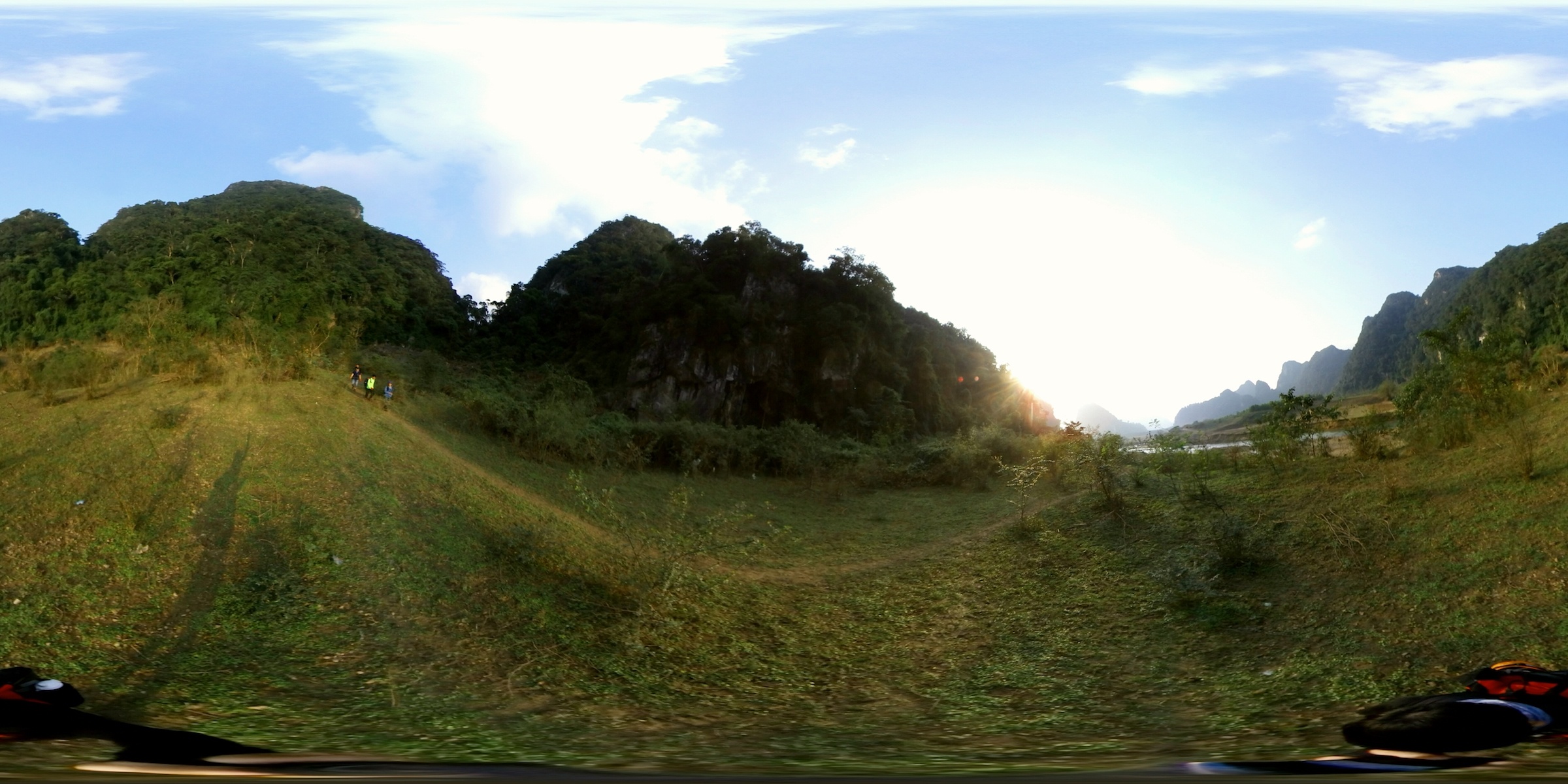 Hang Tu Lan qua Samsung Gear 360 anh 1