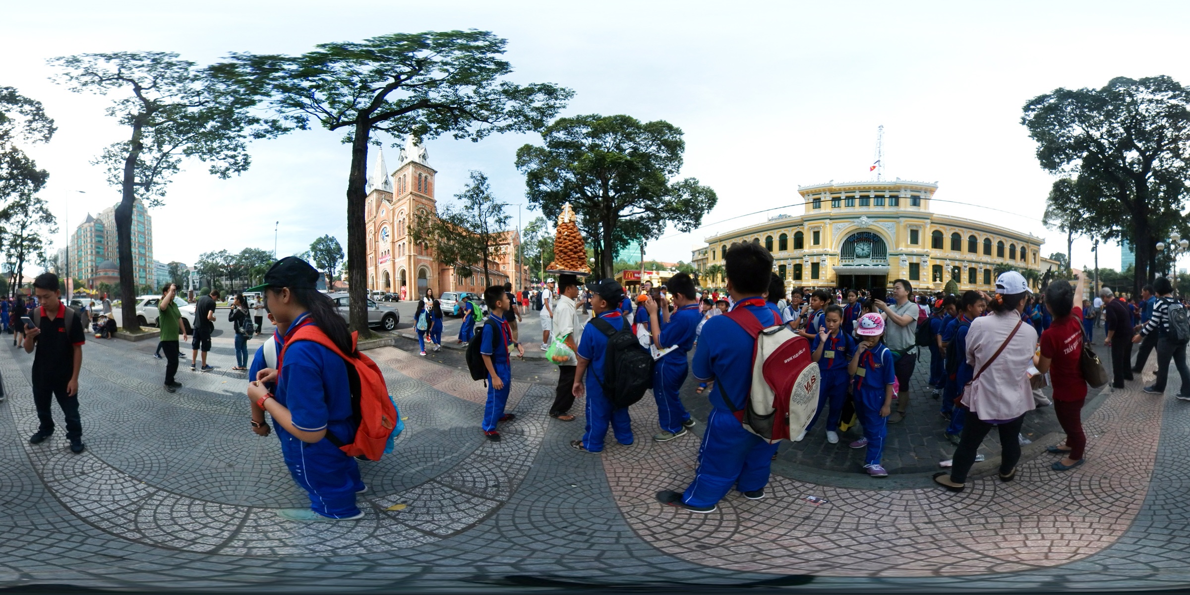 Sai Gon cuoi nam voi Gear 360 anh 4