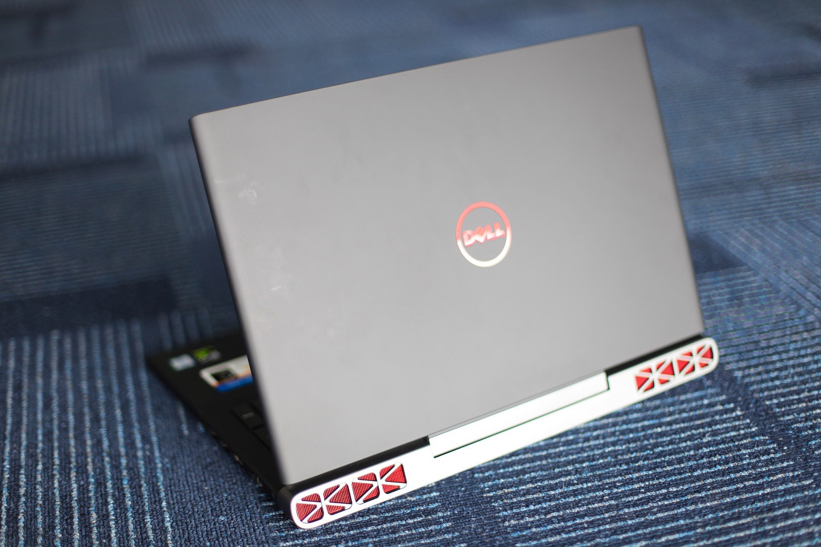 Dell Inspiron 15 Gaming anh 2