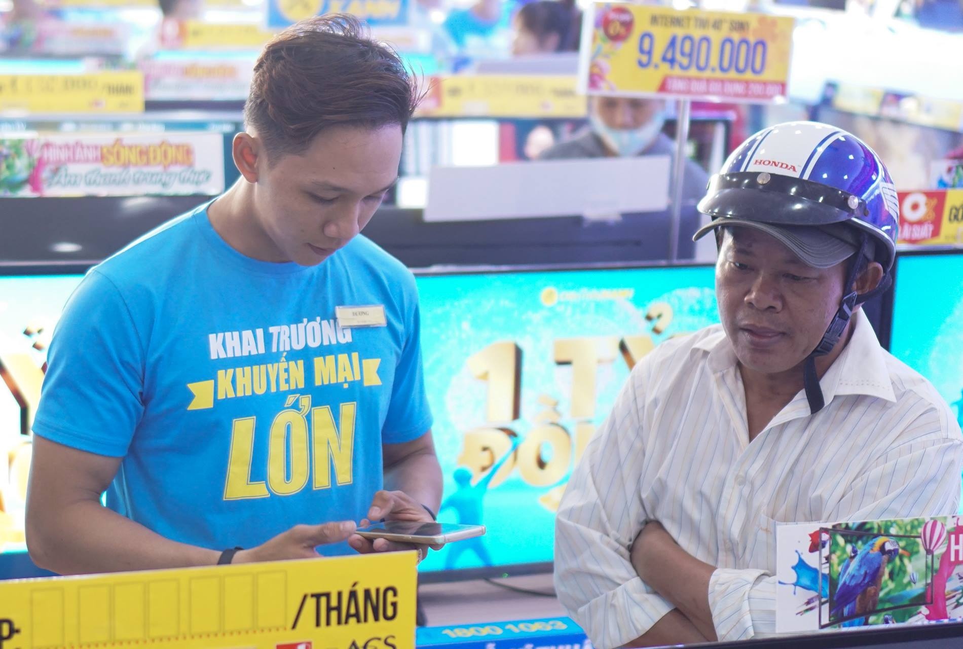 TV giảm giá trước Tết ảnh 3 TV giam gia truoc Tet anh 3