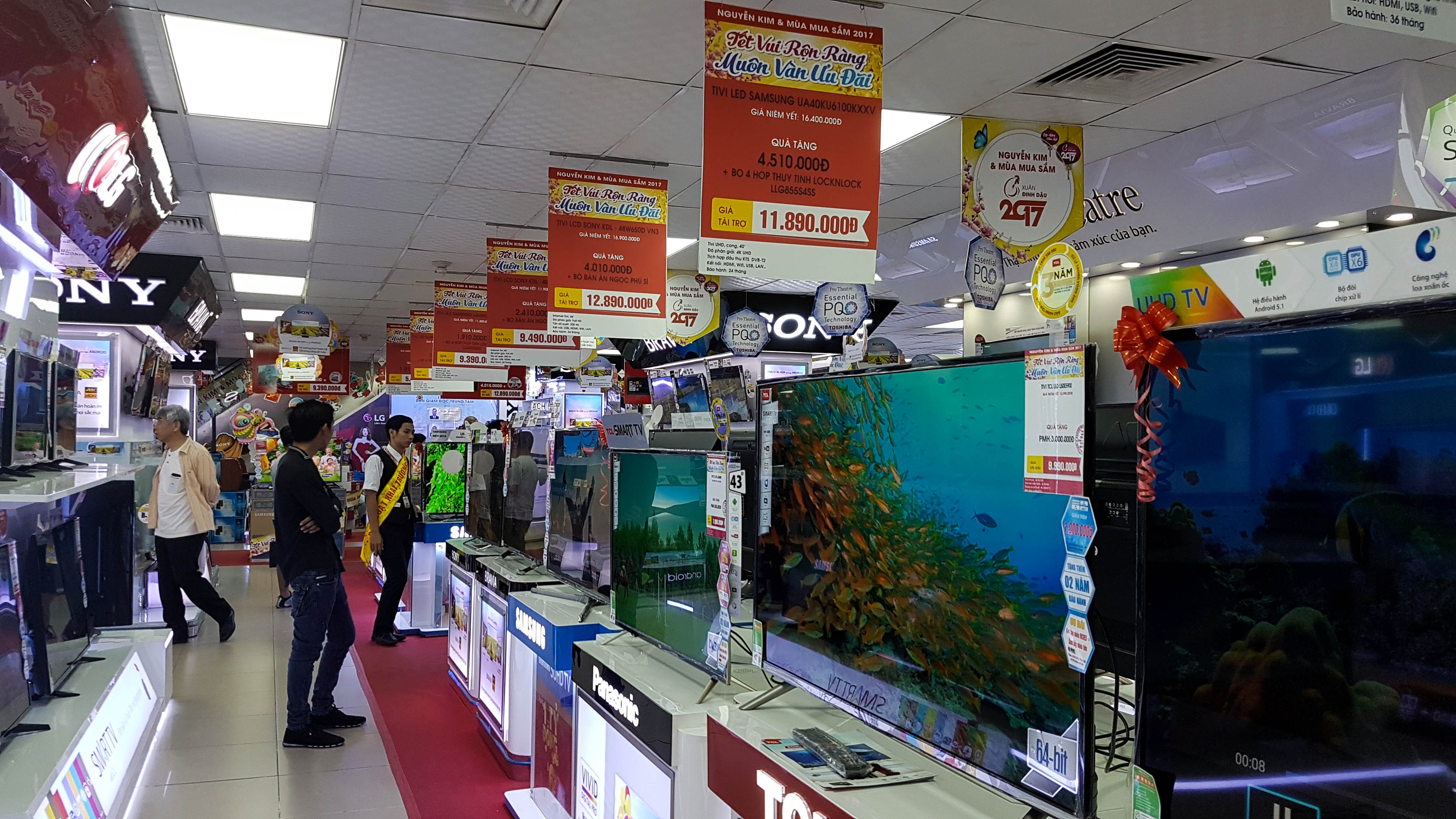 TV giảm giá trước Tết ảnh 1 TV giam gia truoc Tet anh 1