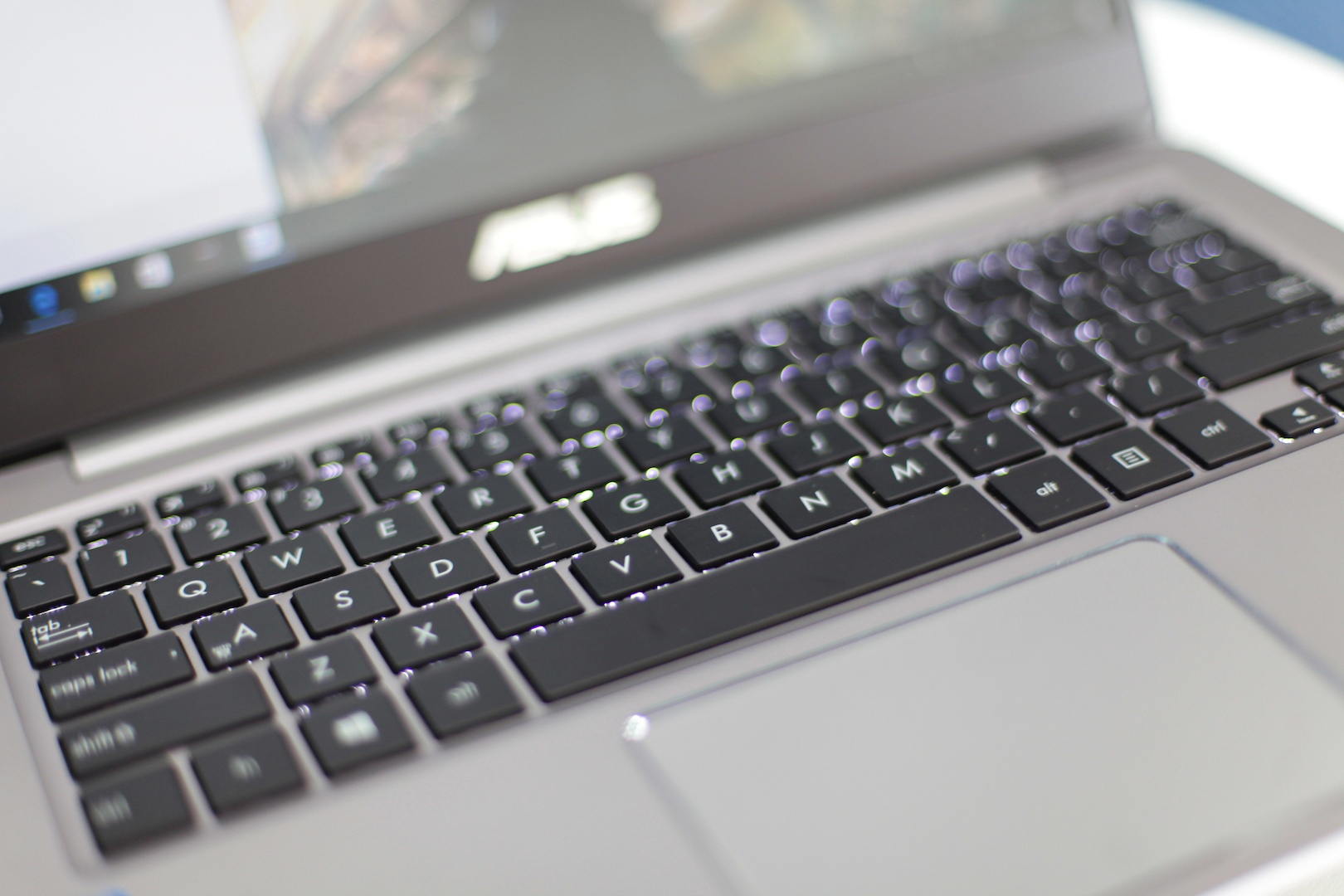 Asus Zenbook UX410 anh 13