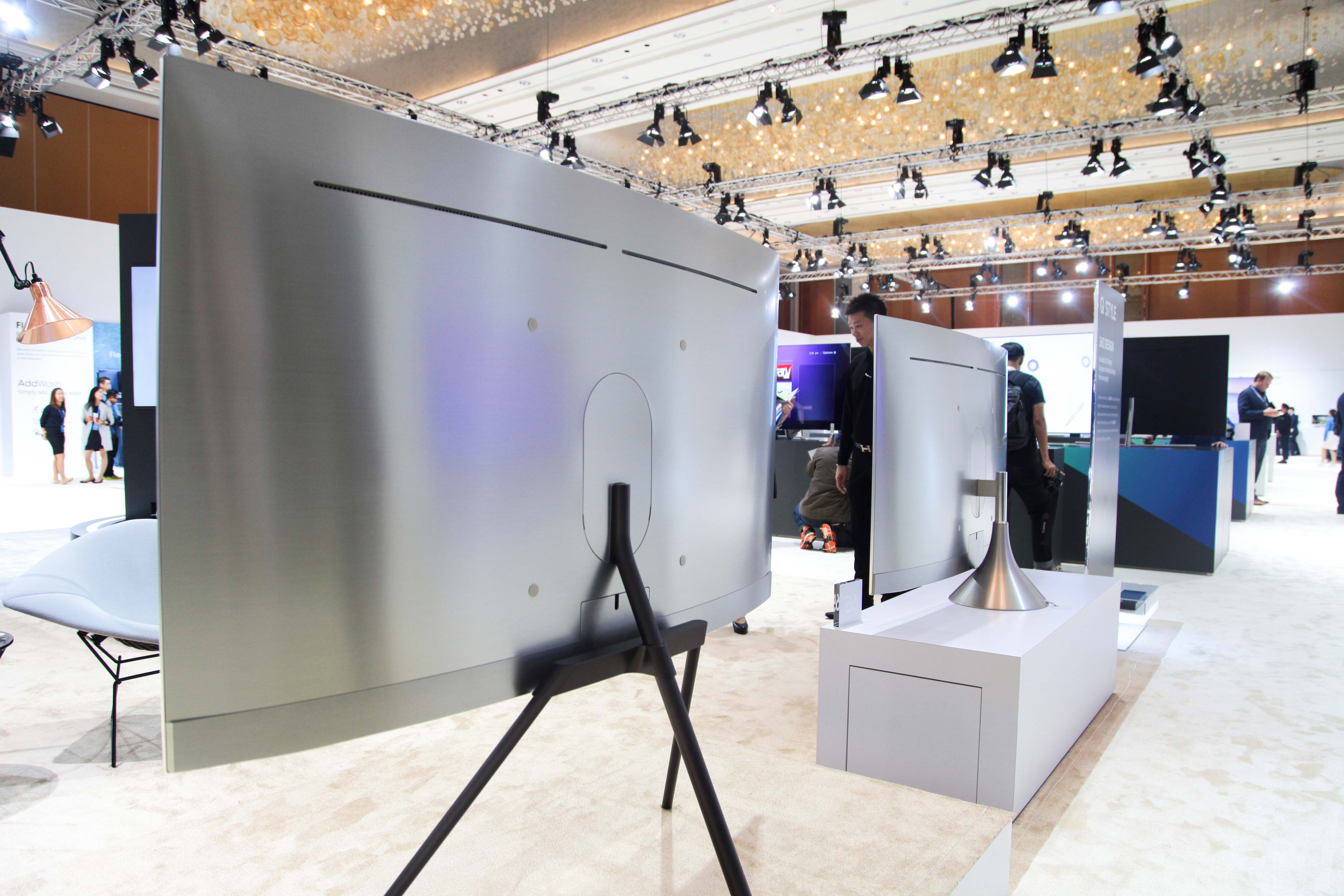 TV Samsung QLED anh 4