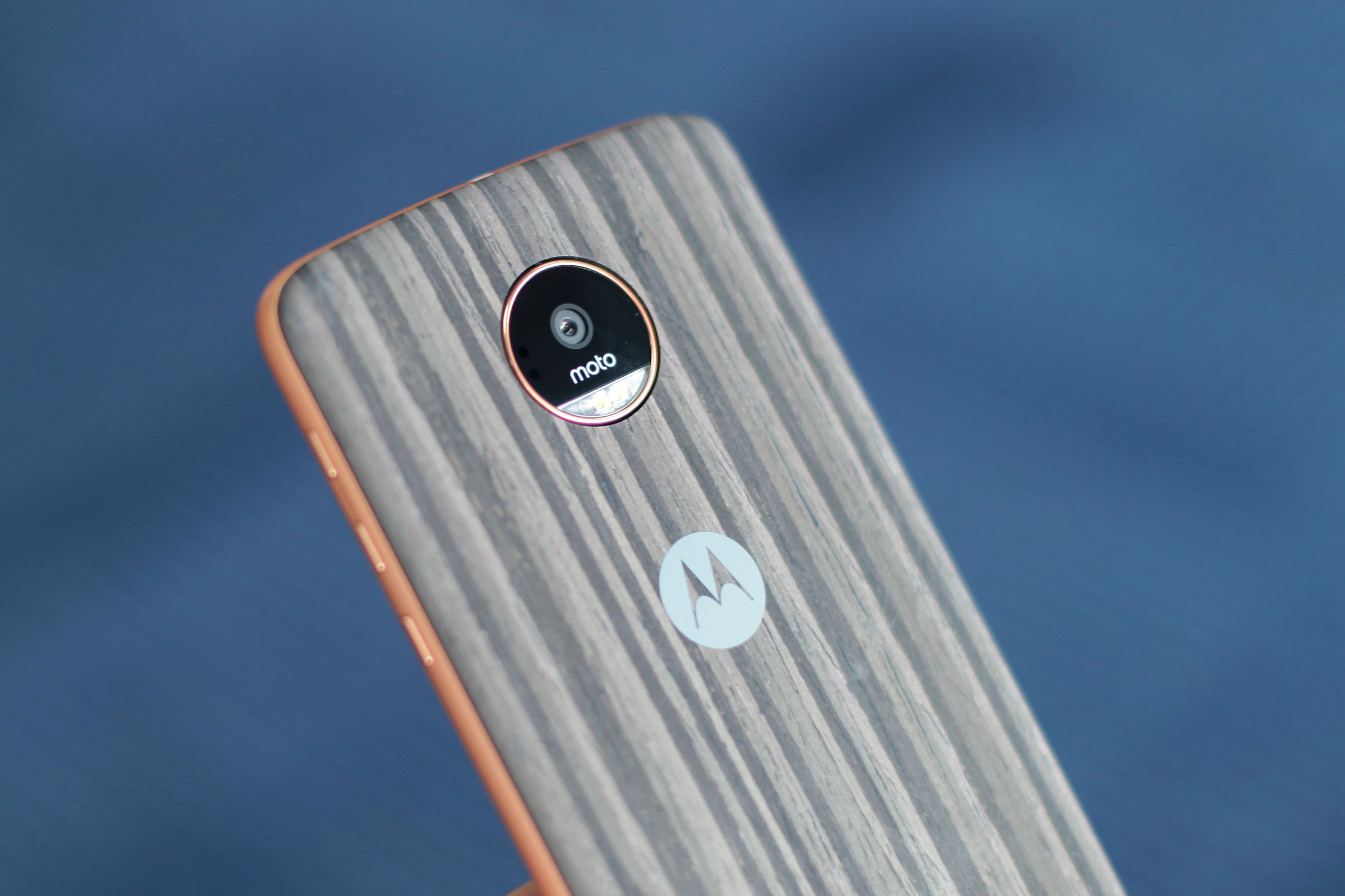 Moto Z vàng hồng ảnh 8 Moto Z vang hong anh 8