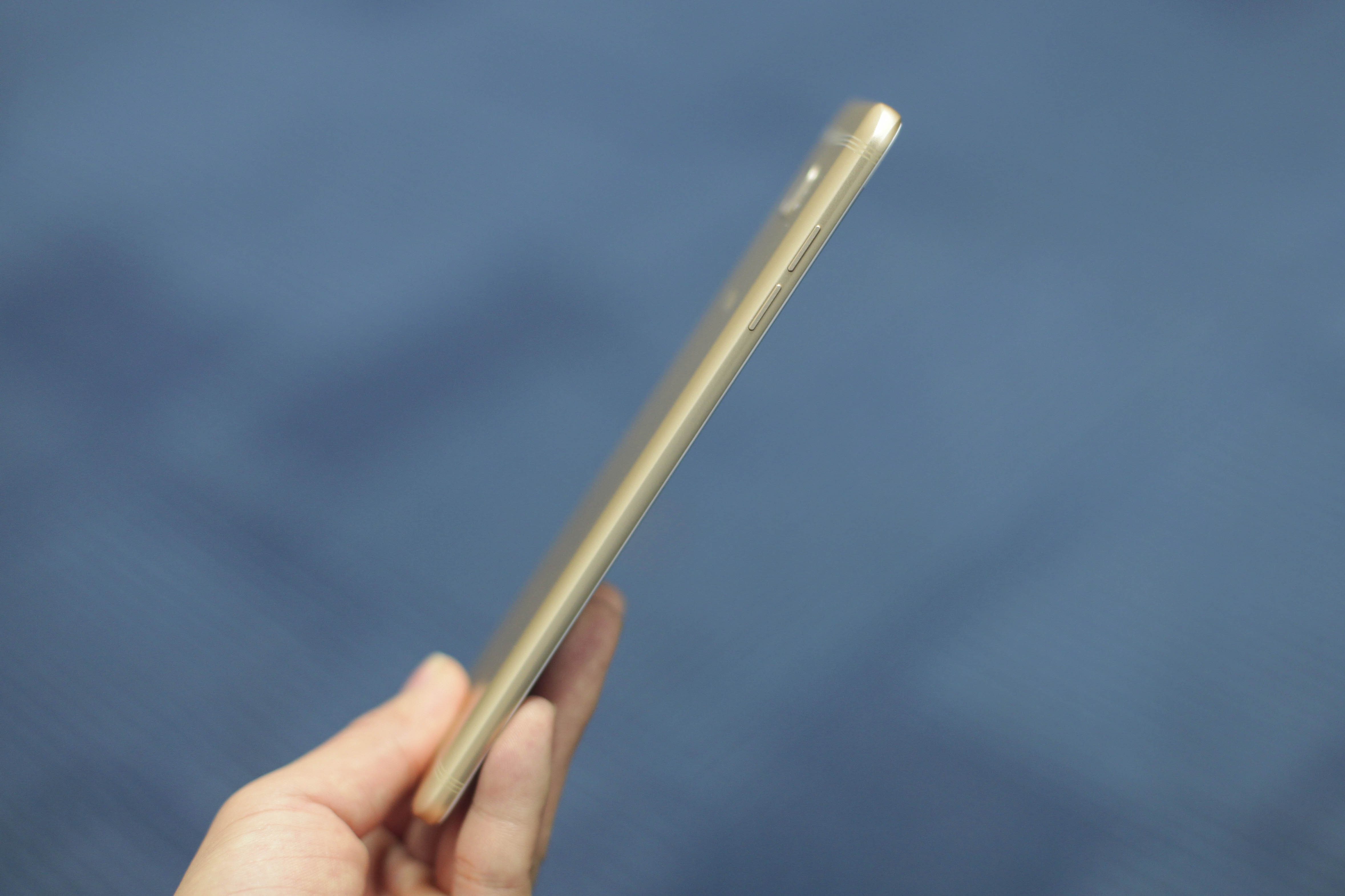 Samsung Galaxy C9 Pro ảnh 8 Samsung Galaxy C9 Pro anh 8