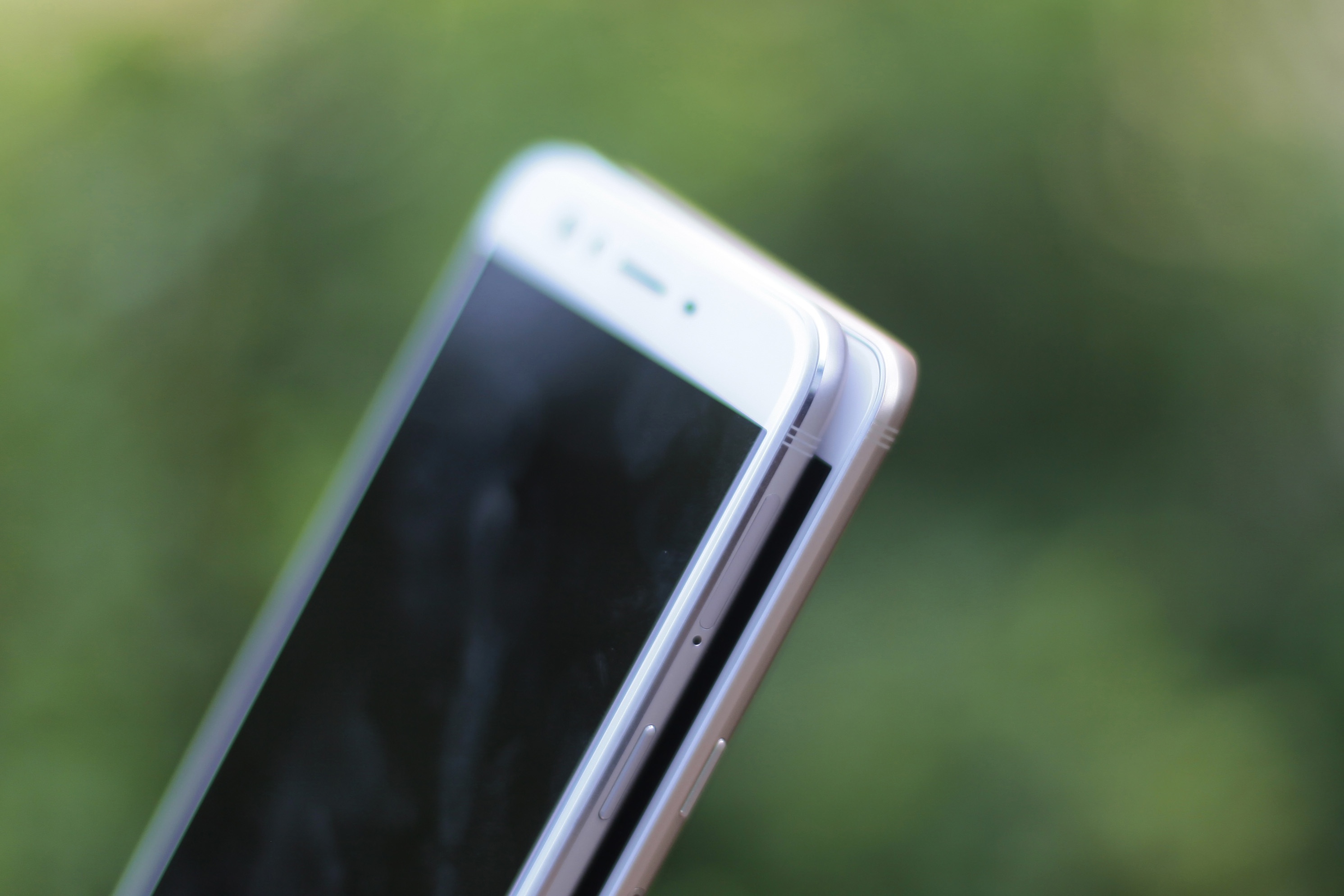 Samsung Galaxy C9 Pro với Oppo F3 Plus ảnh 8 Samsung Galaxy C9 Pro voi Oppo F3 Plus anh 8